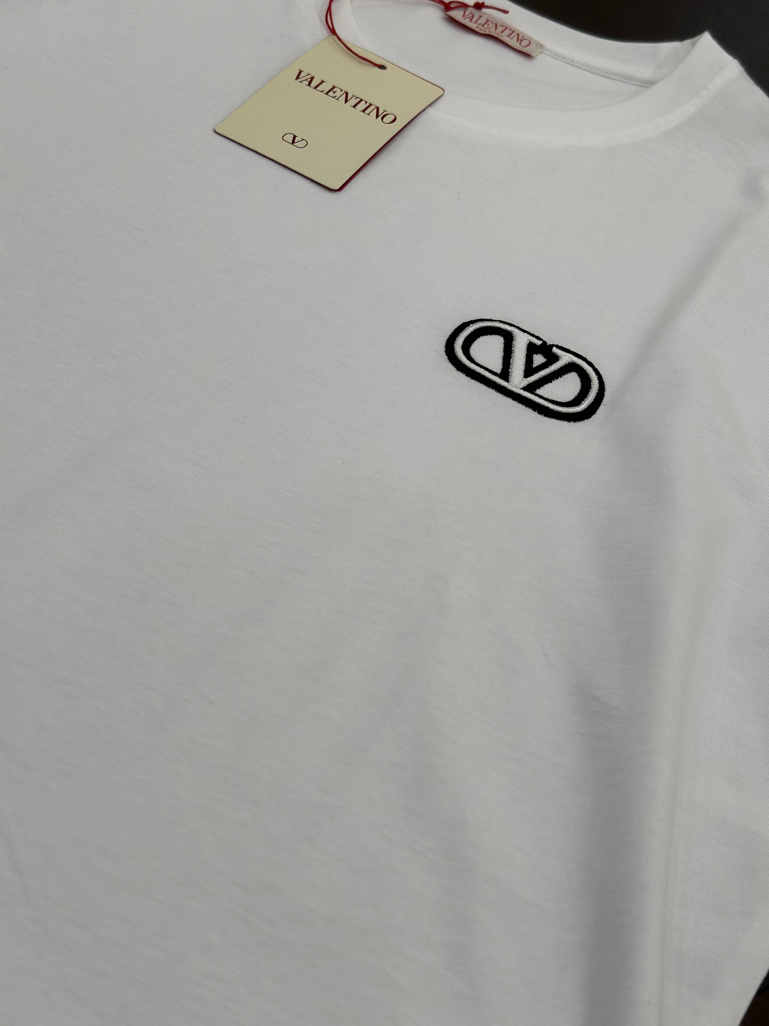 Valentino Nakış Logo Detaylı T-Shirt