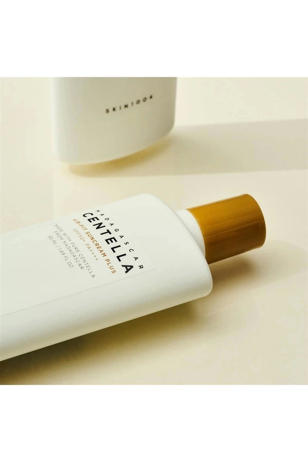 Skin 1004 Madagascar Centella Aır-fıt Suncream Plus Spf50 Pa