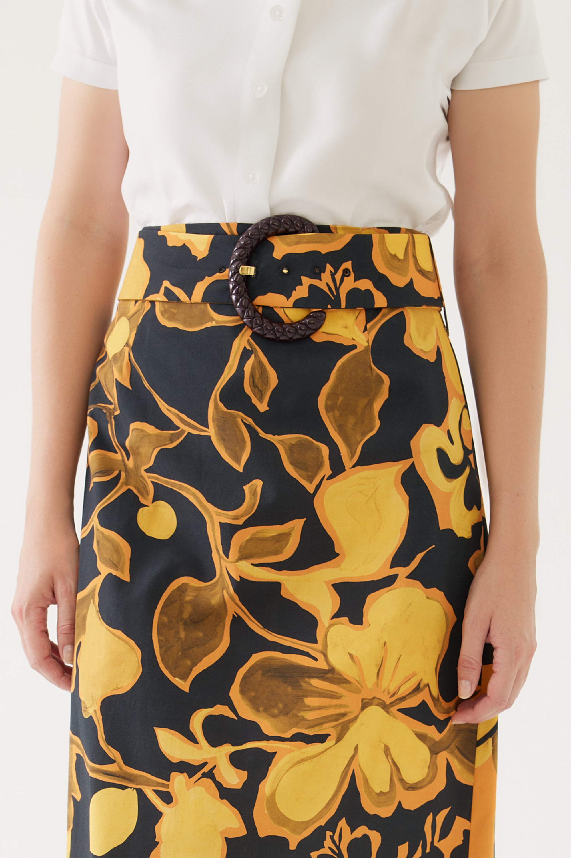 Belt Detailed Midi Length Skirt