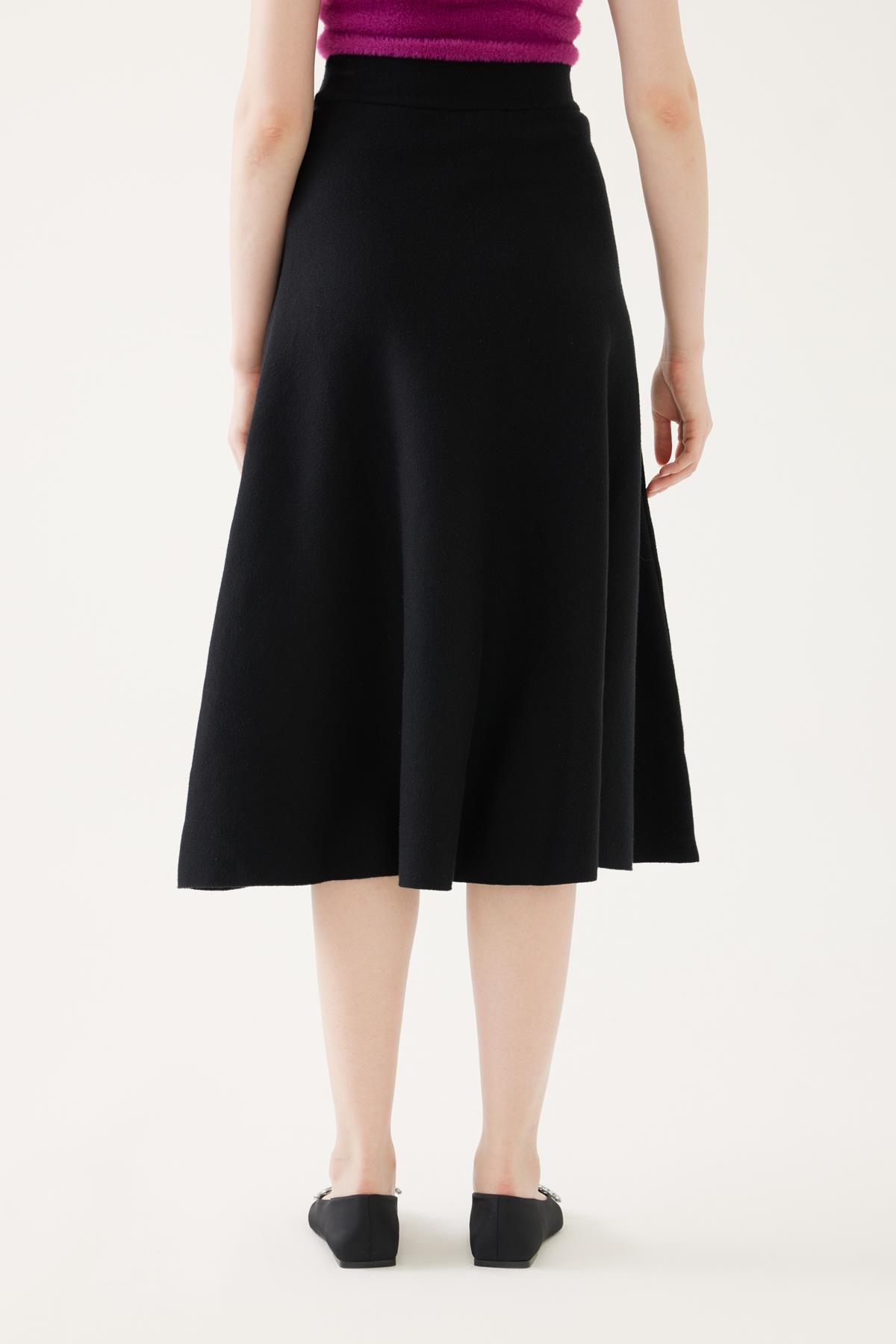 Midi Length Knitwear Skirt