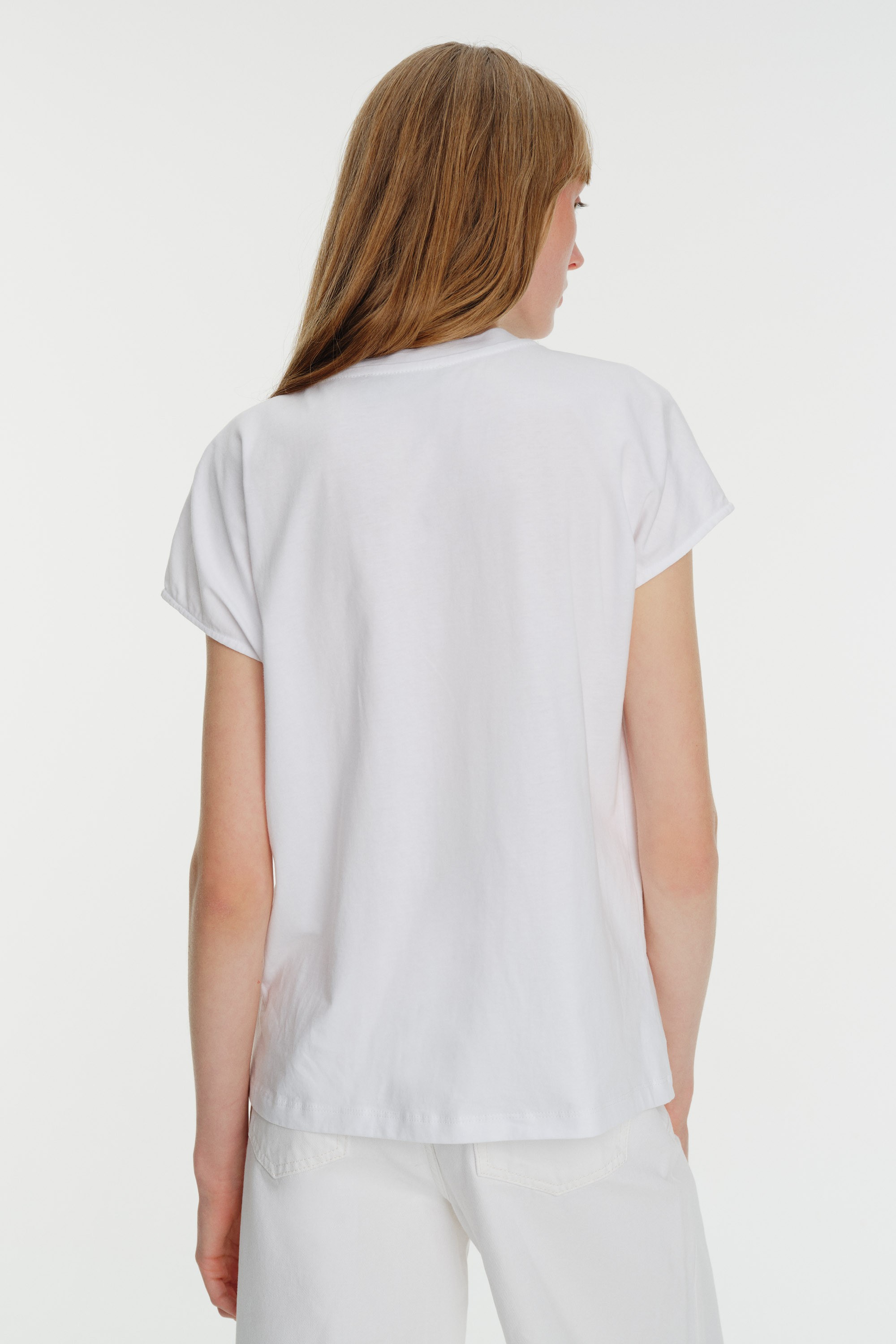 Low Shoulder Embroidery Detailed T-shirt