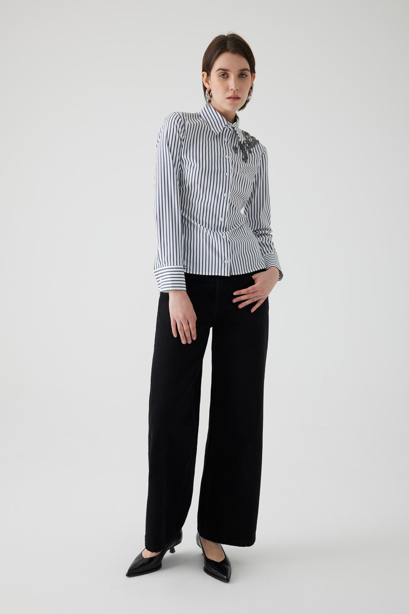 ALBINA SHIRT