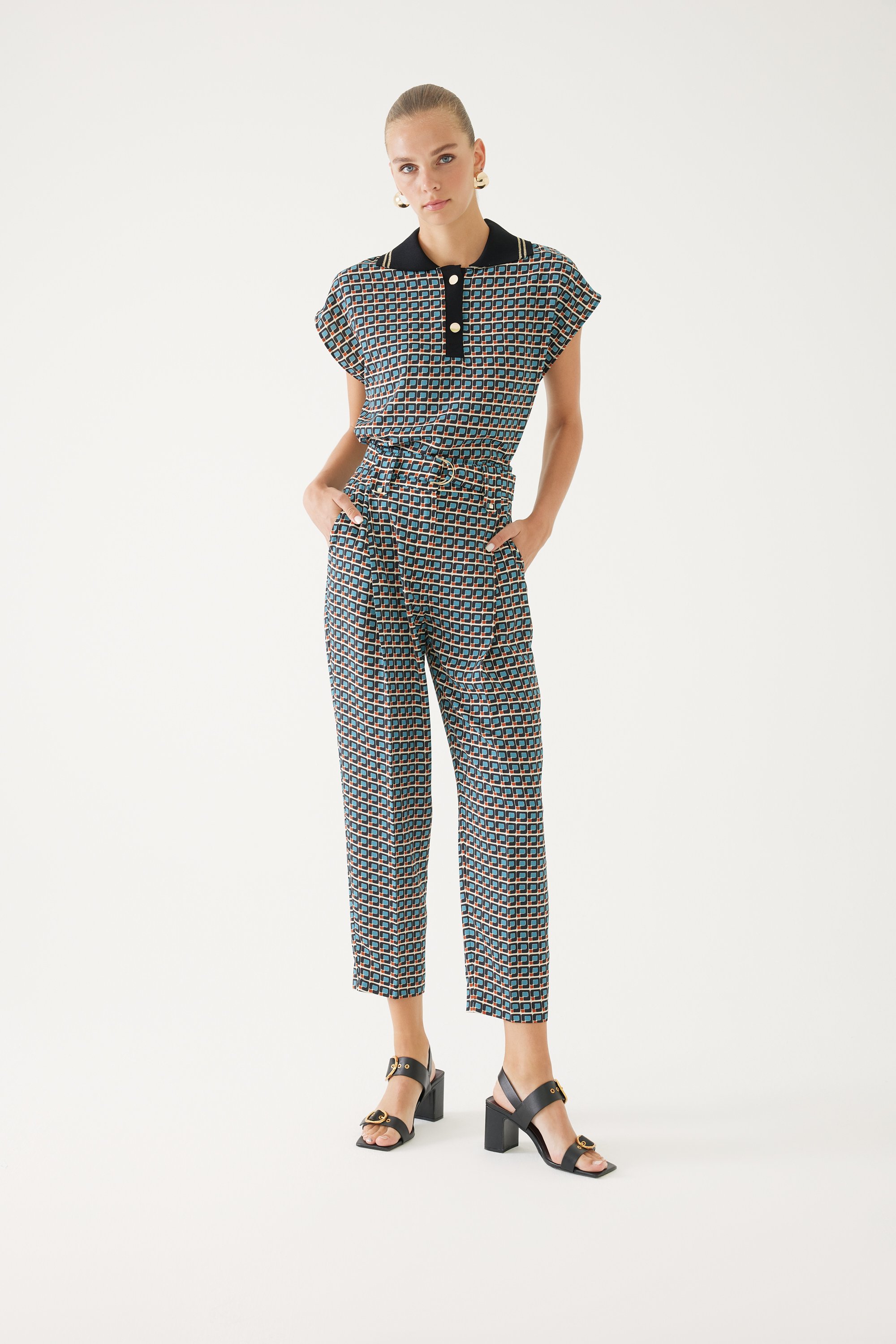 Mixed Pattern Ankle Cut Pants