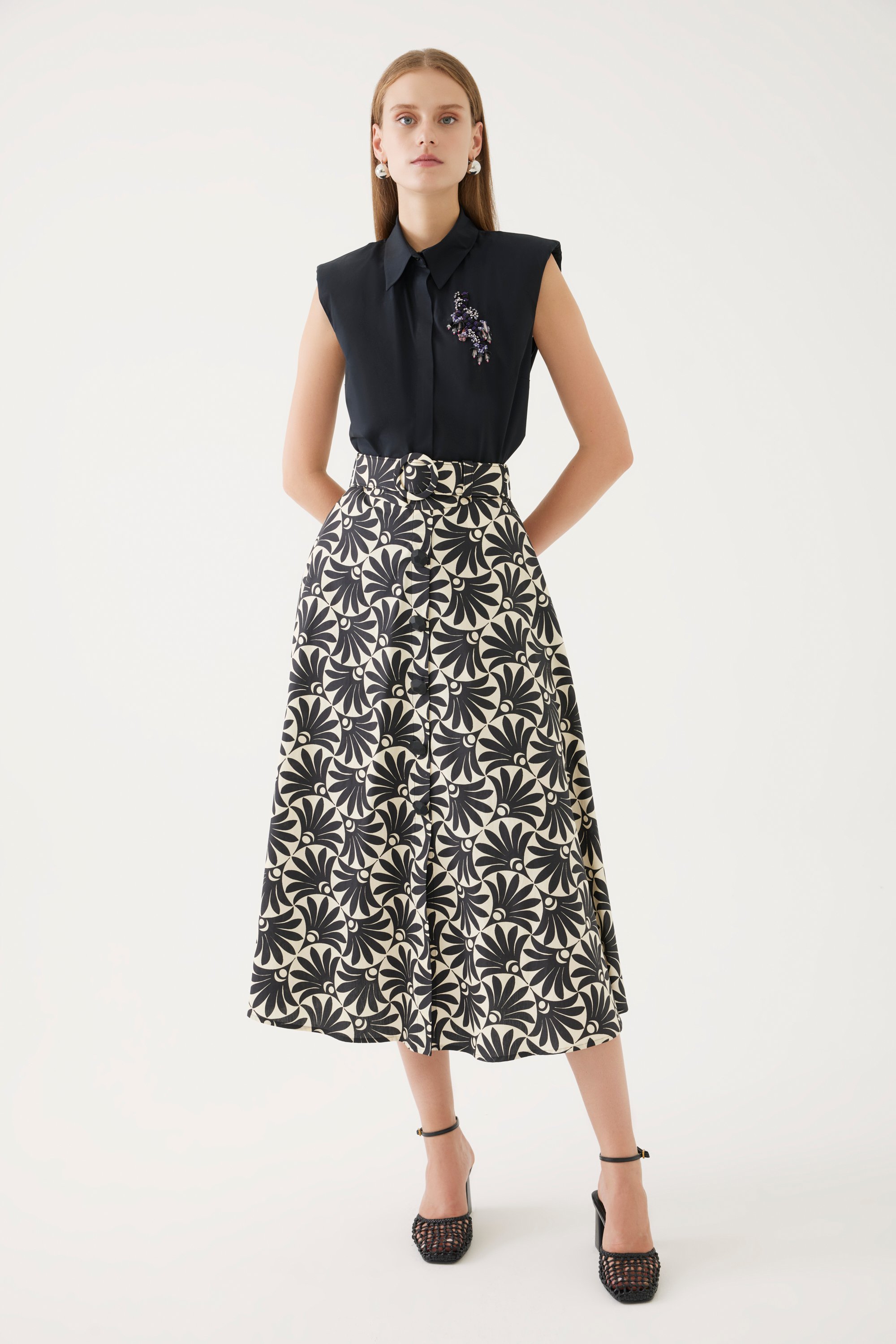 Flower Patterned and Cotton Skirt Model