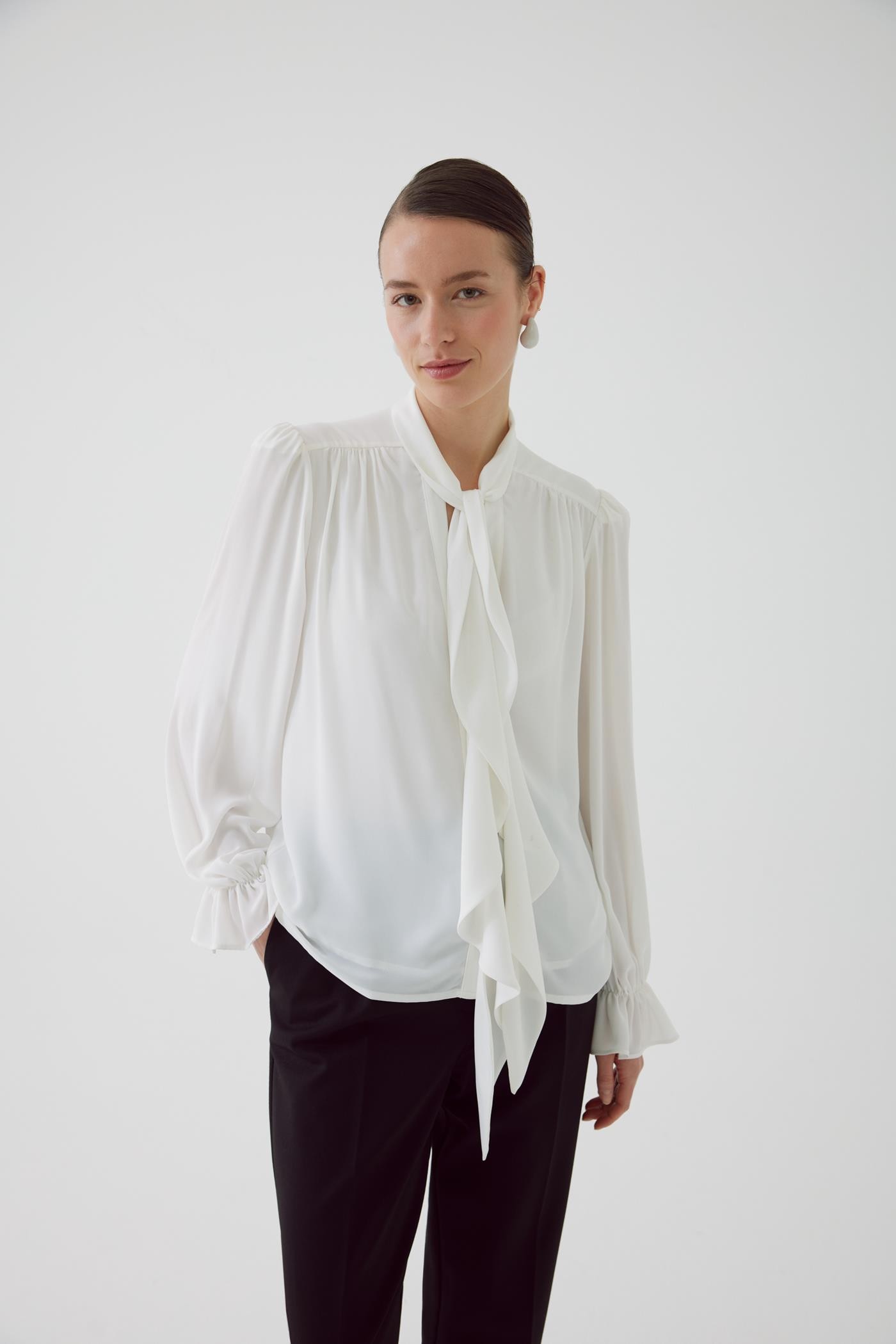 ARAMIS BLOUSE