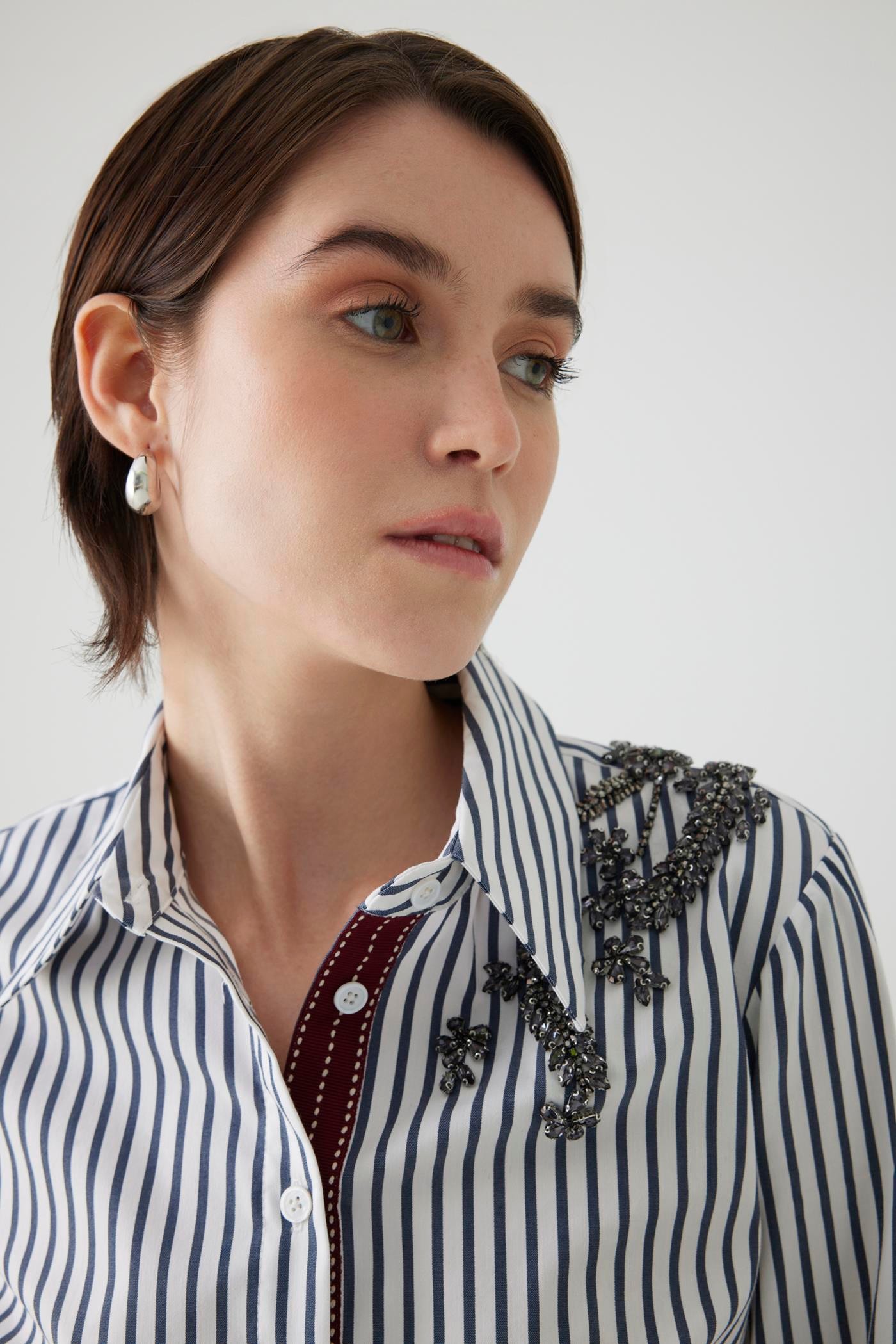 ALBINA SHIRT