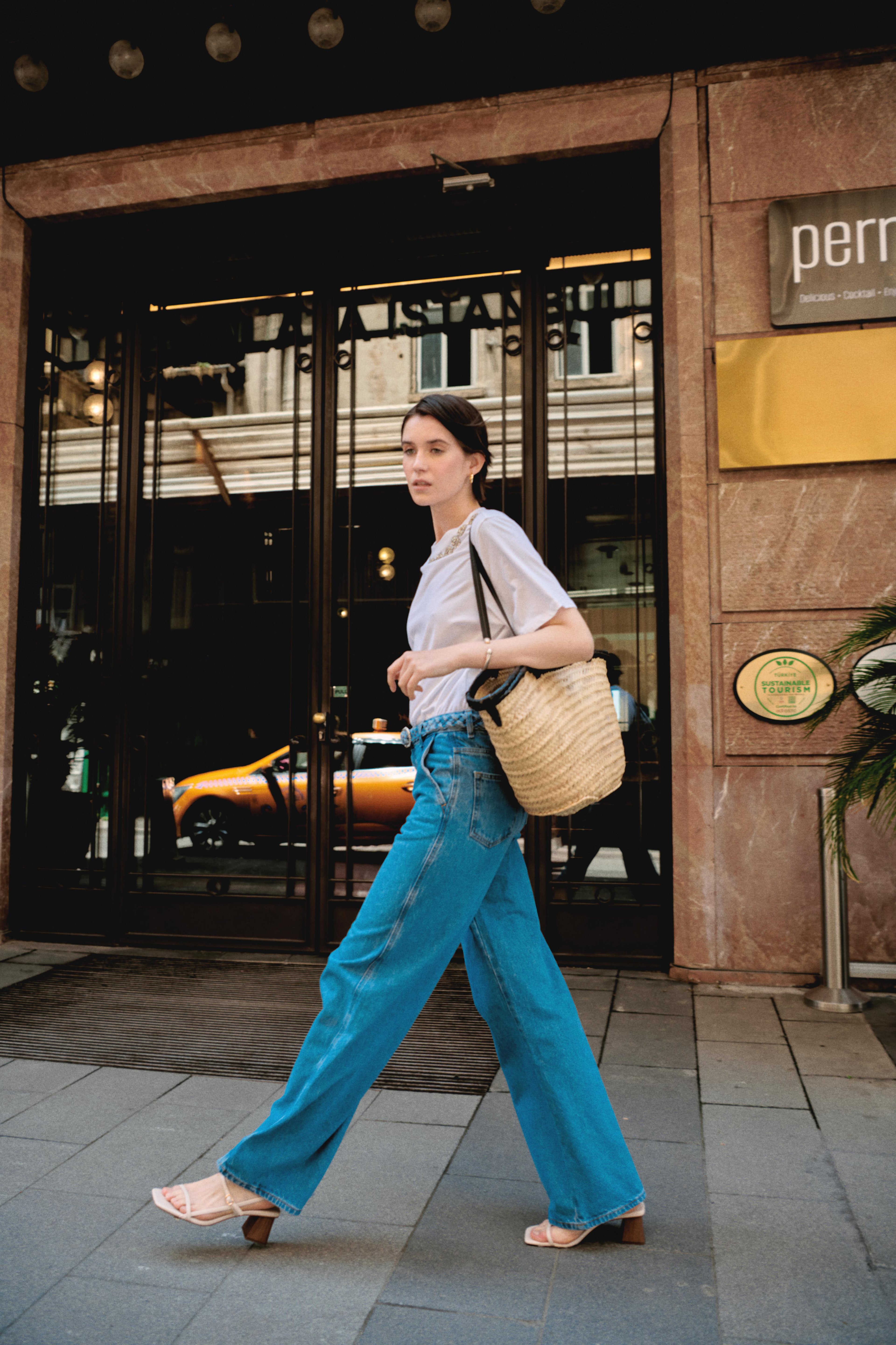 Belt Detailed and Wide-Leg Jeans