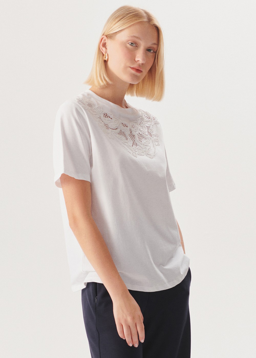 Oversized Embroidered Tee