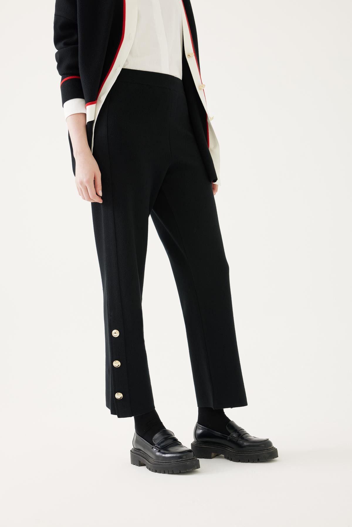 Gold Buttoned Knitwear Trousers