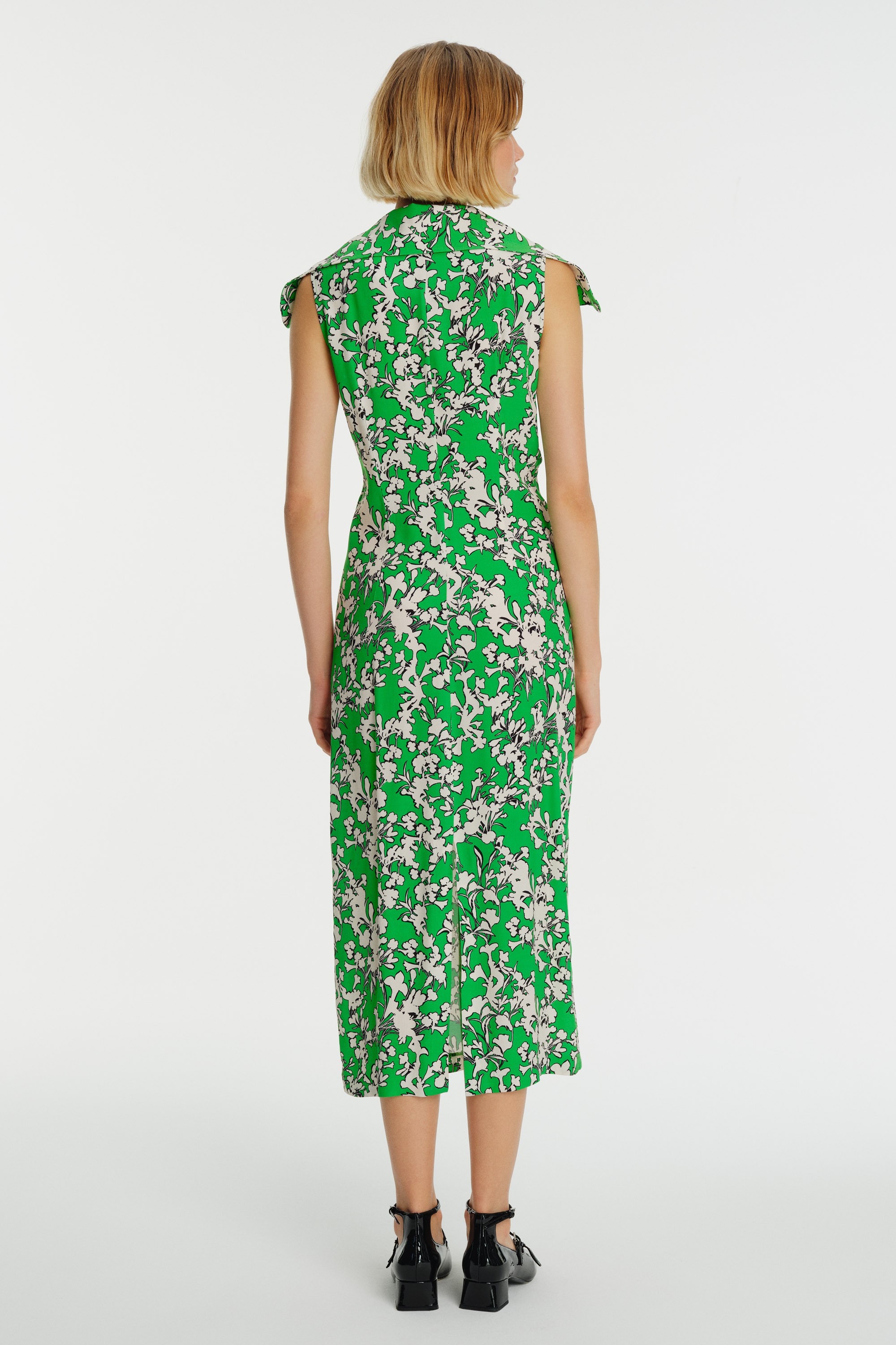 Sleeveless Shawl Collar Floral Patterned Midi Dress