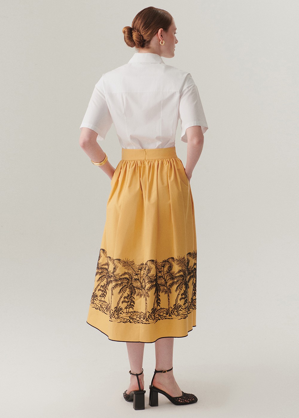 Chic High-Waist Pleated Skirt