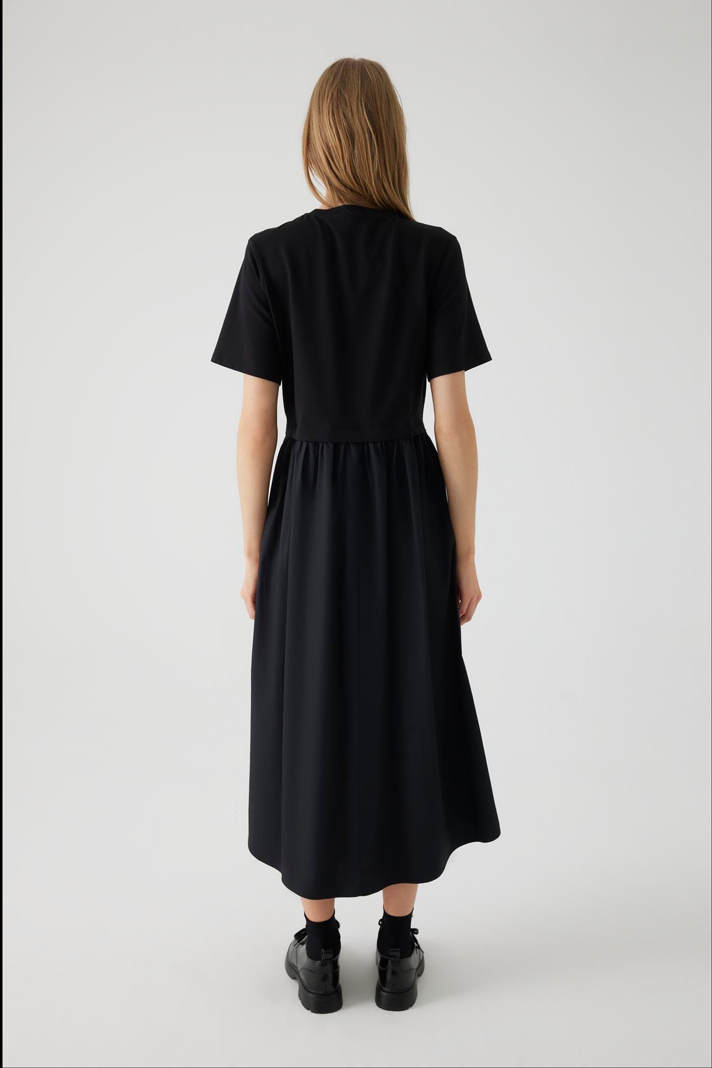 Collar Embroidered Cotton Black Midi Dress