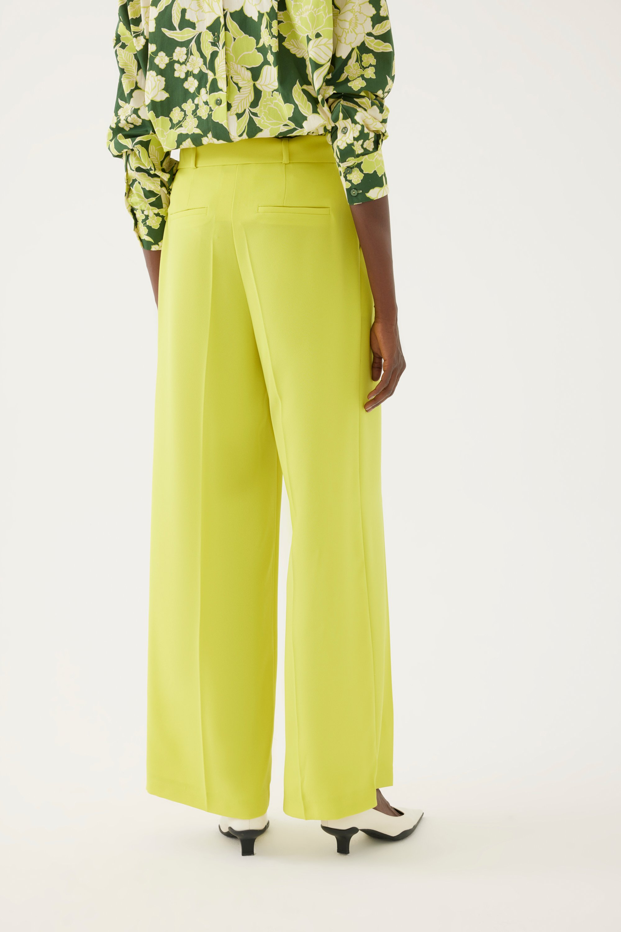 Classic Pants with Belt Detail