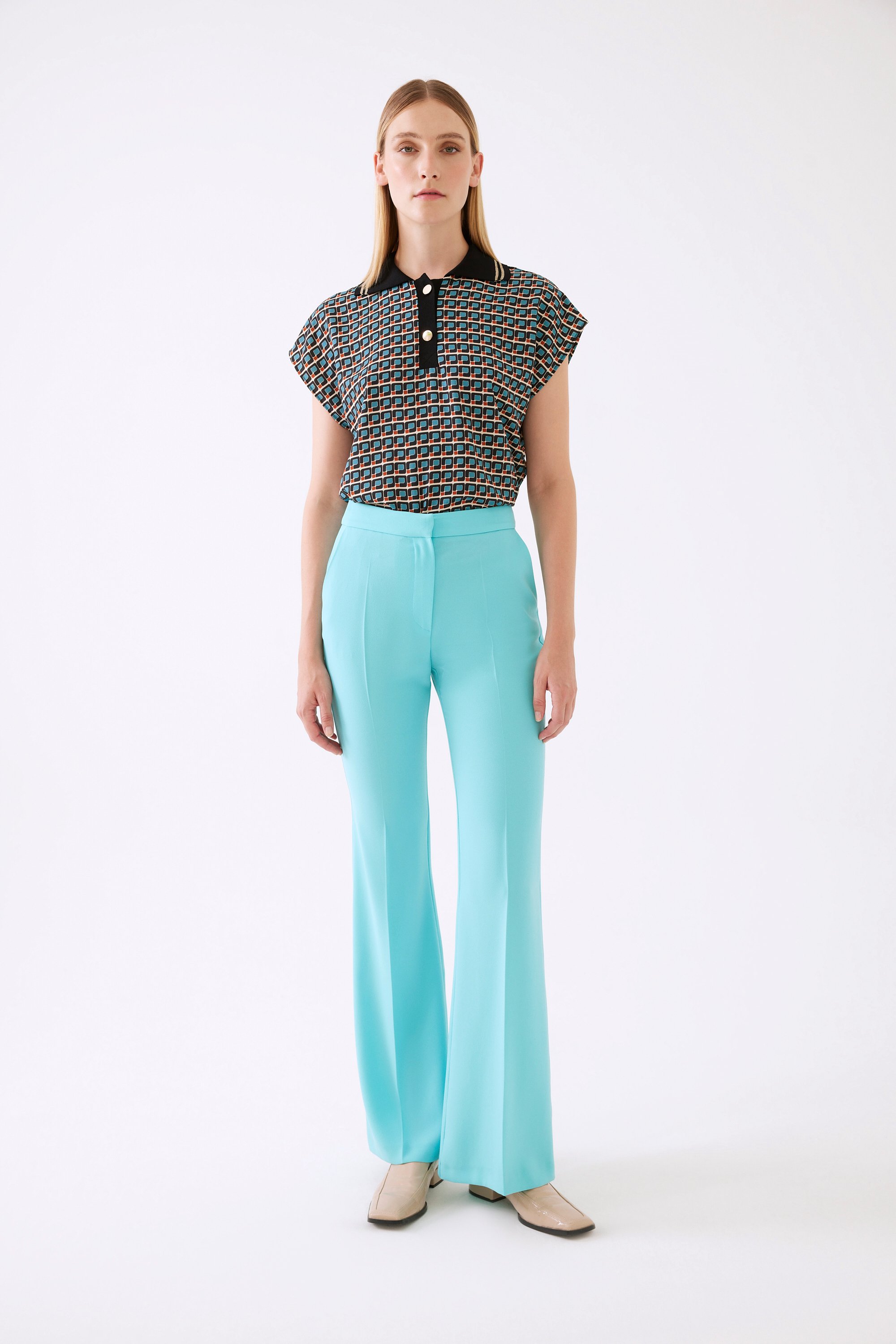 Flared Fabric Trousers Model