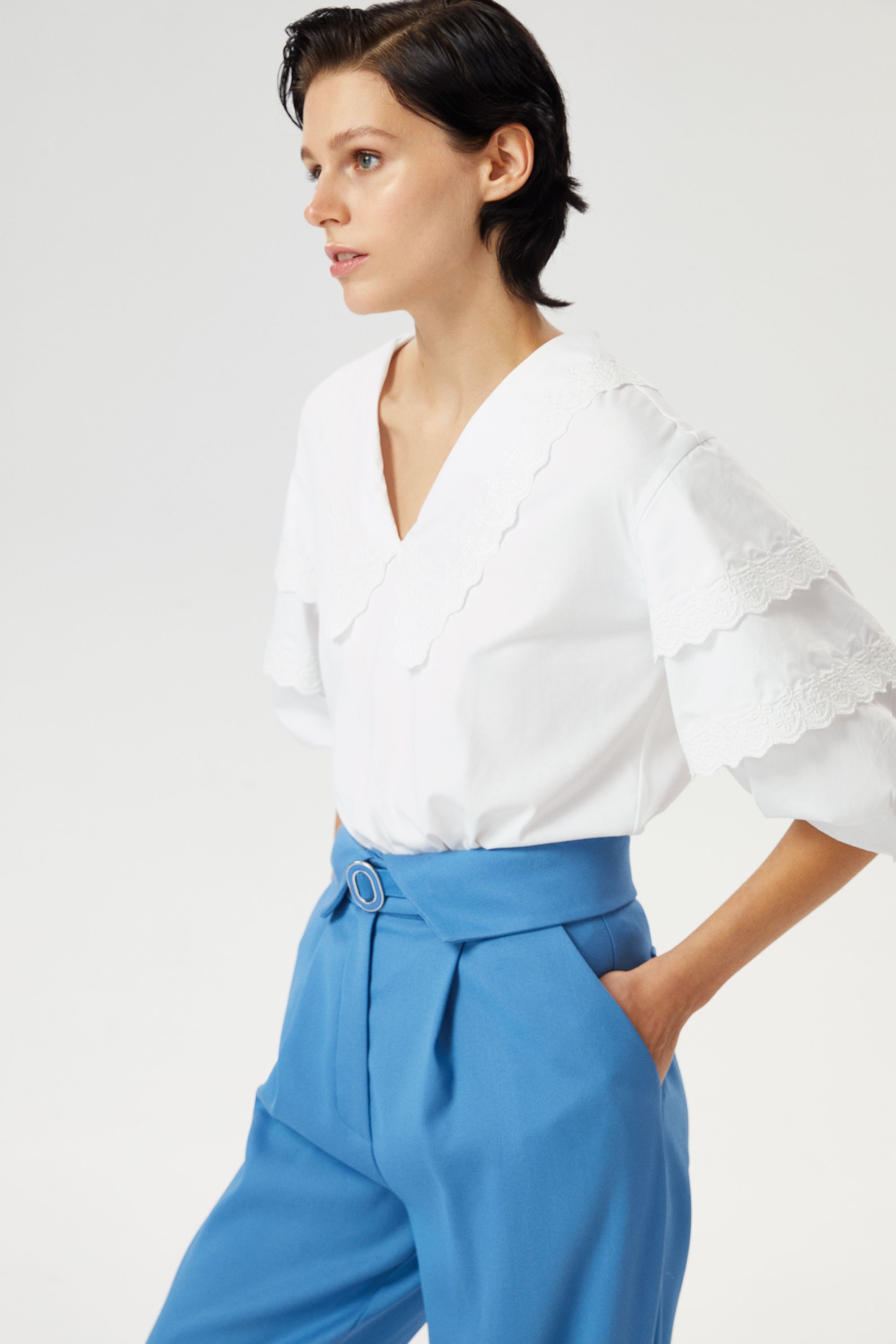 V-Neck Puff Sleeve Blouse