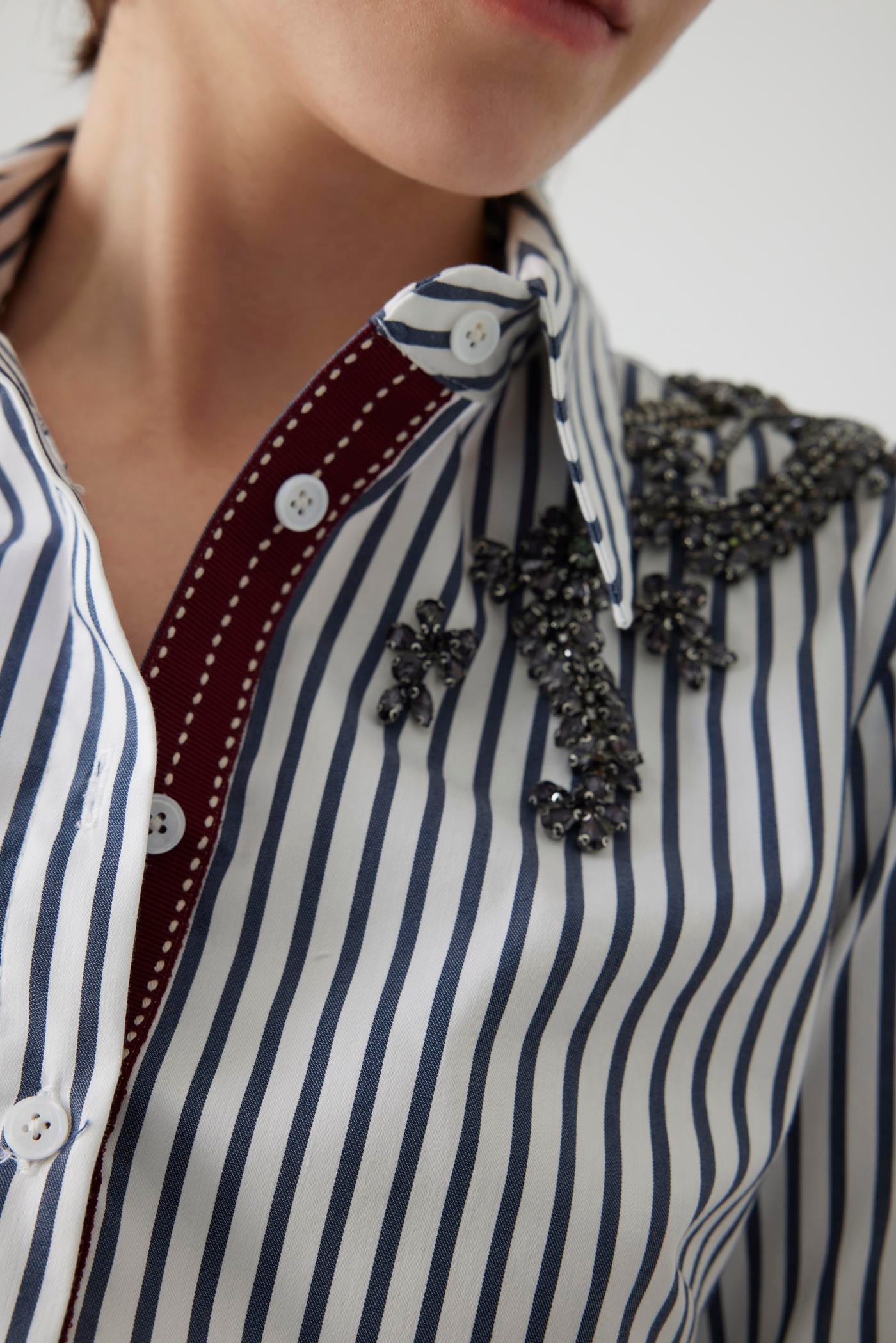 ALBINA SHIRT