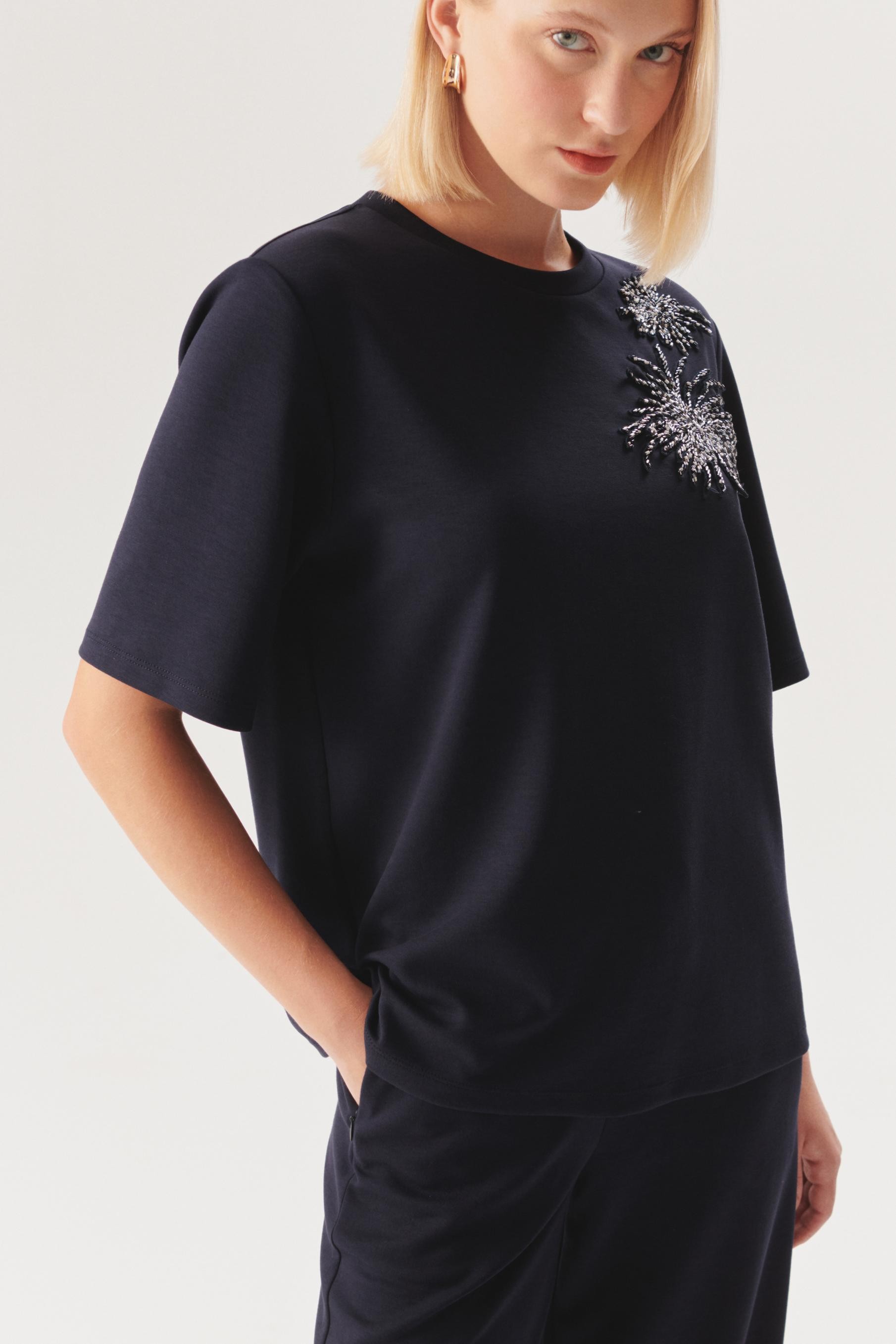 Minimalist Sparkle Accent T-Shirt