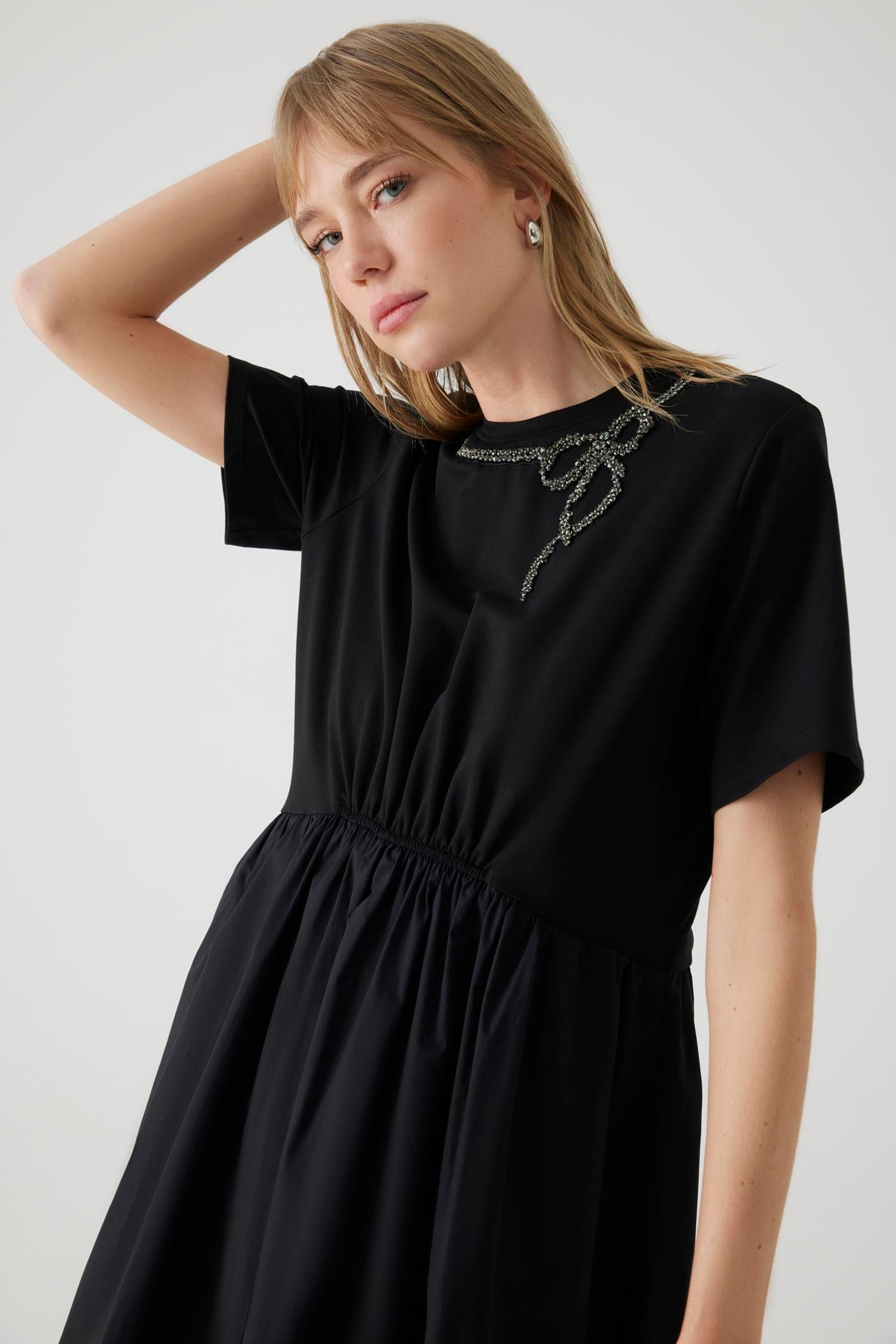 Collar Embroidered Cotton Black Midi Dress