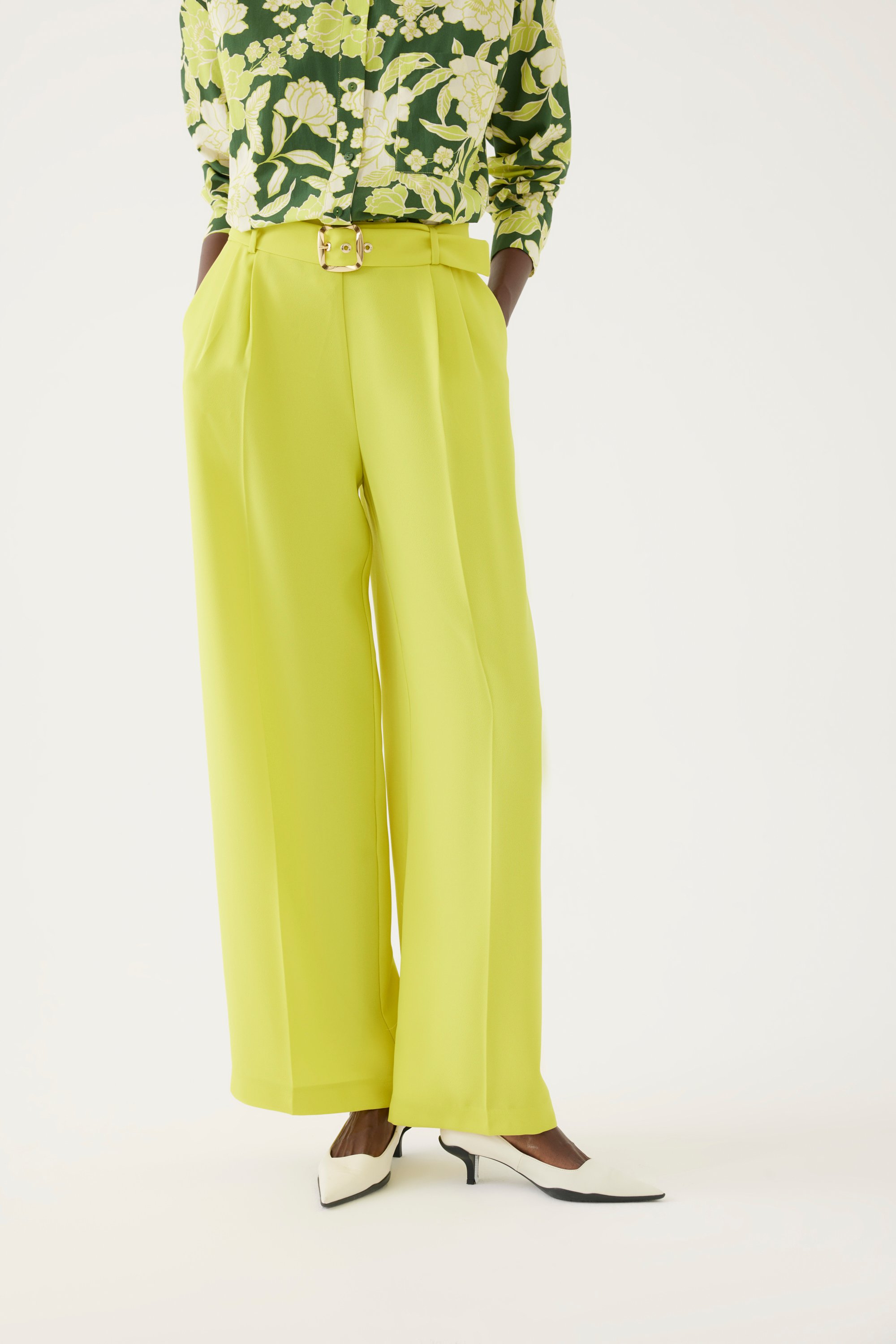 Classic Pants with Belt Detail