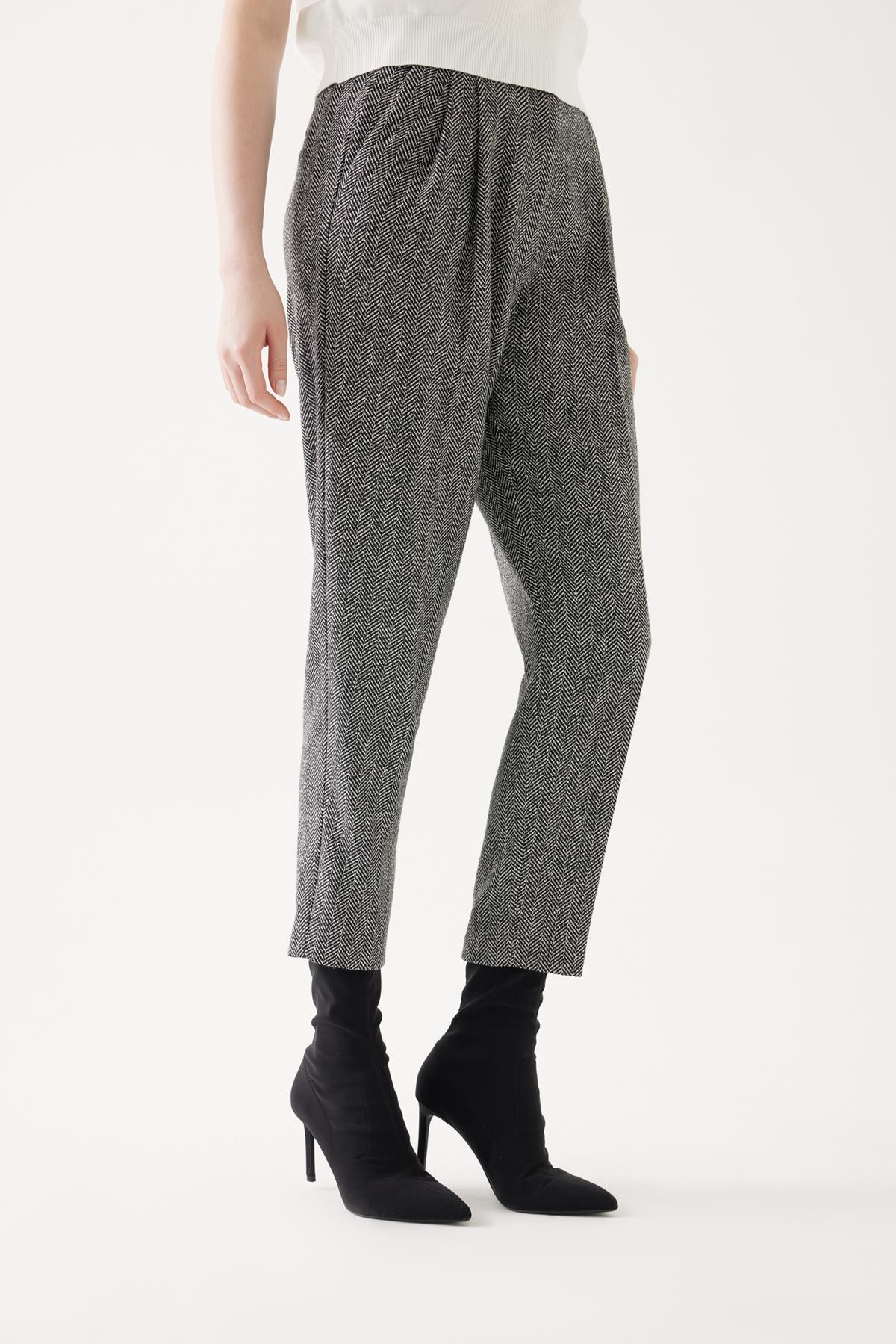 Patterned Trousers