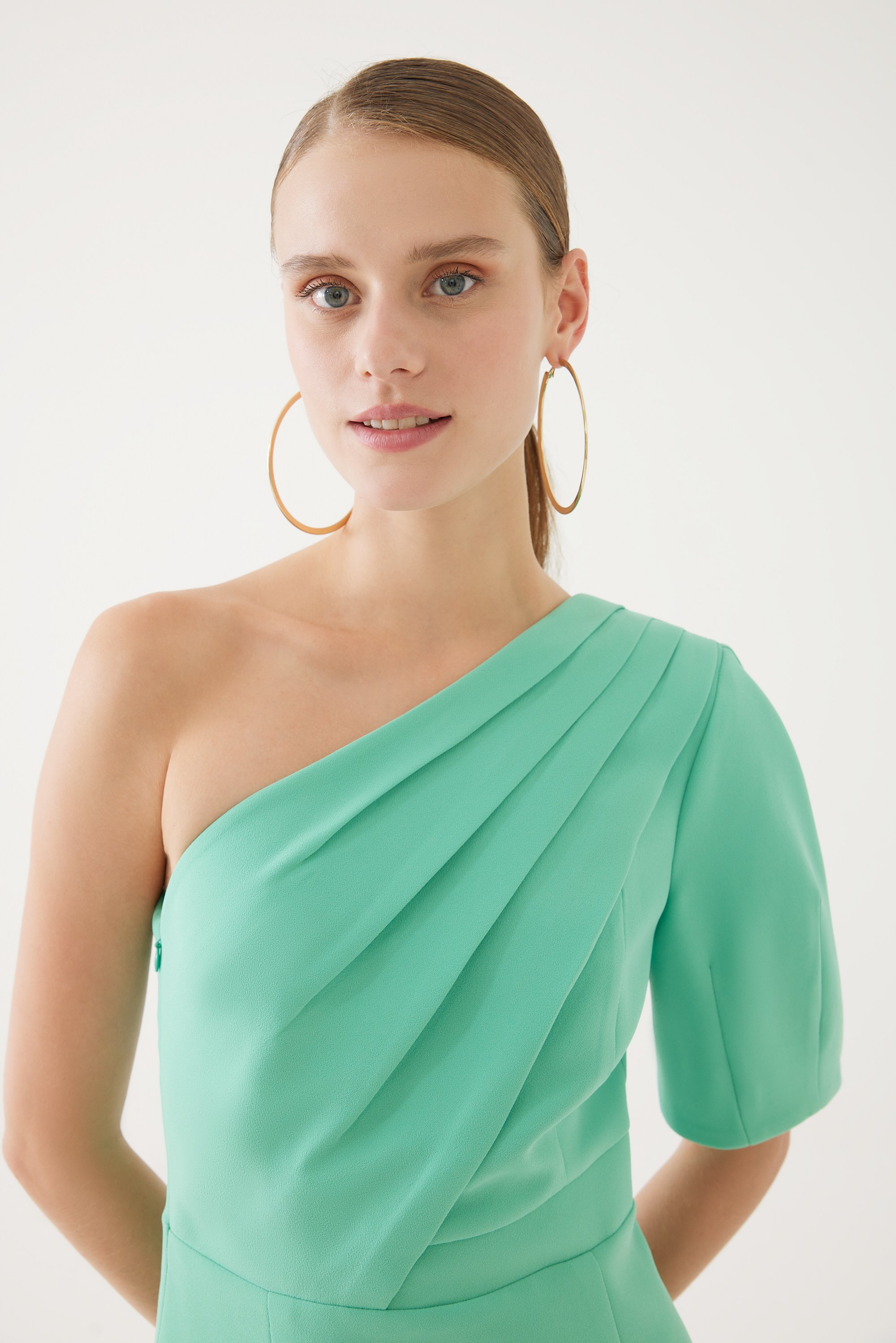 One-Shoulder Detail Midi Dress