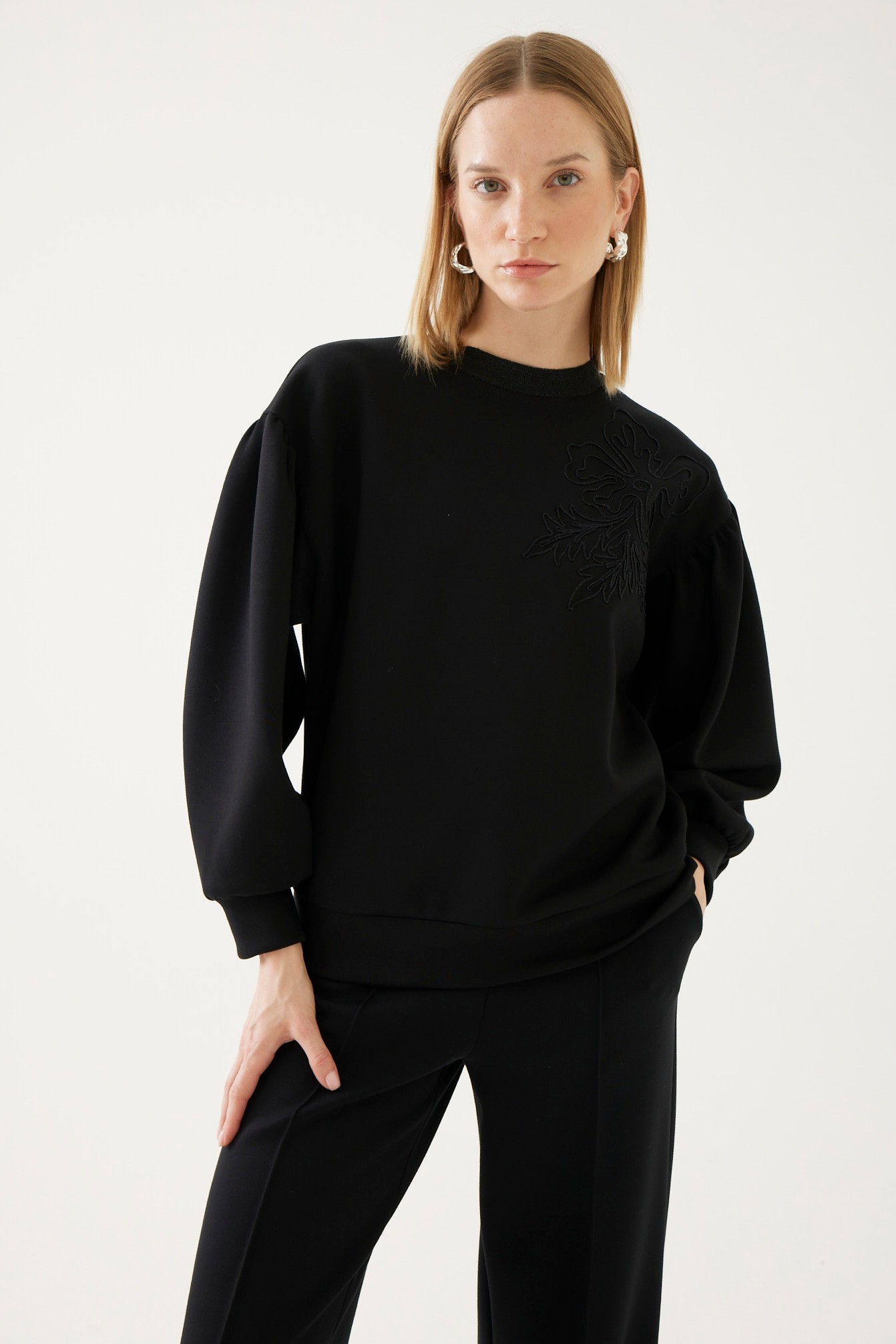 Crew Neck Oversize Sweatshirt