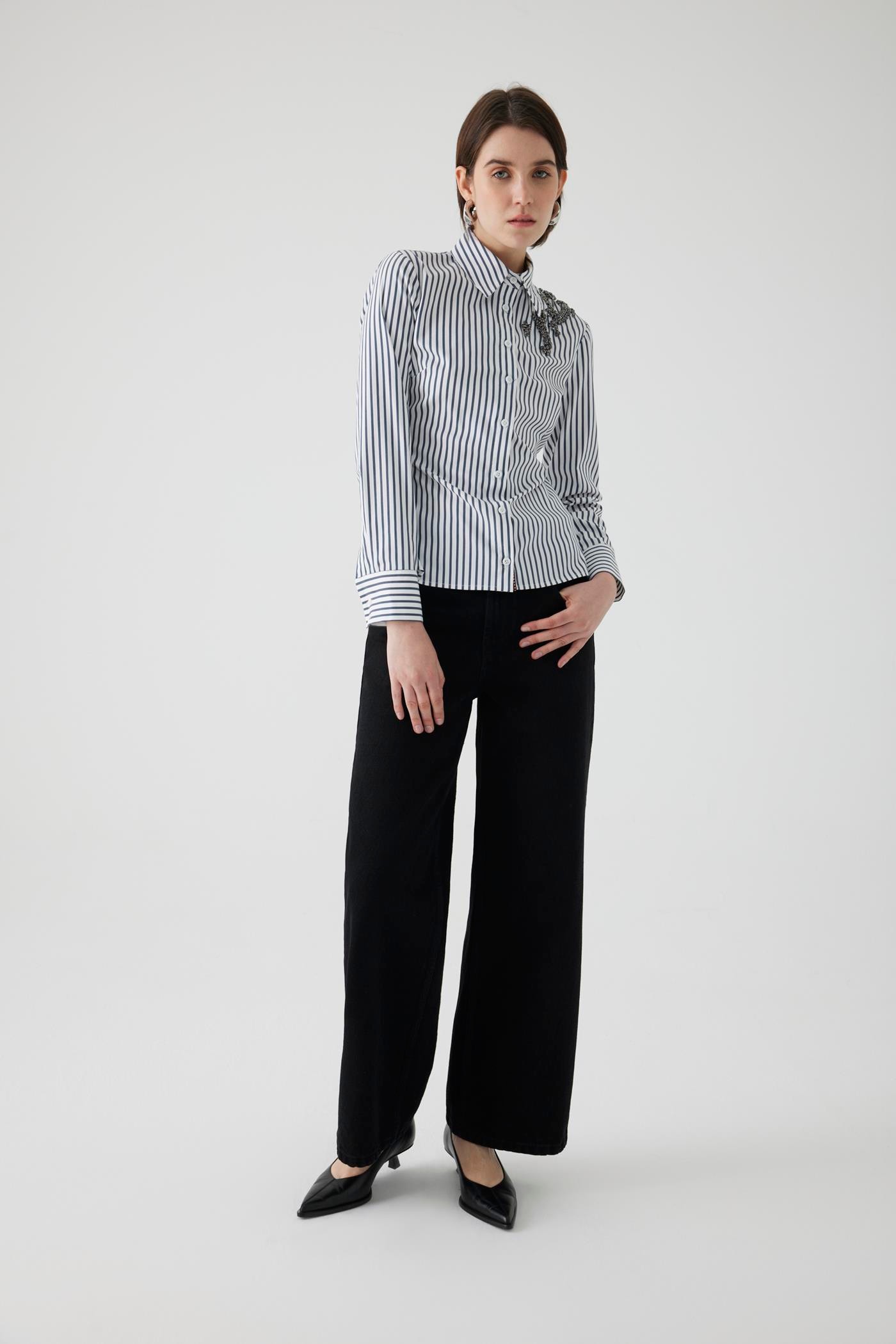 ALBINA SHIRT