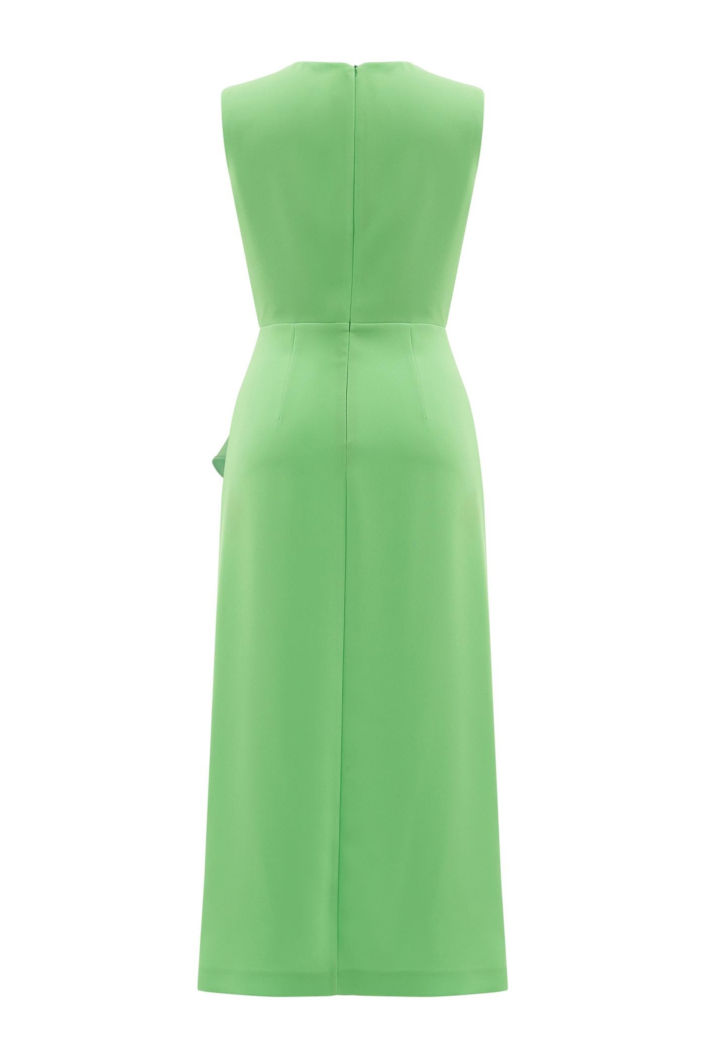 Sleeveless Midi Crepe Dress with Slit Flywheel Detail