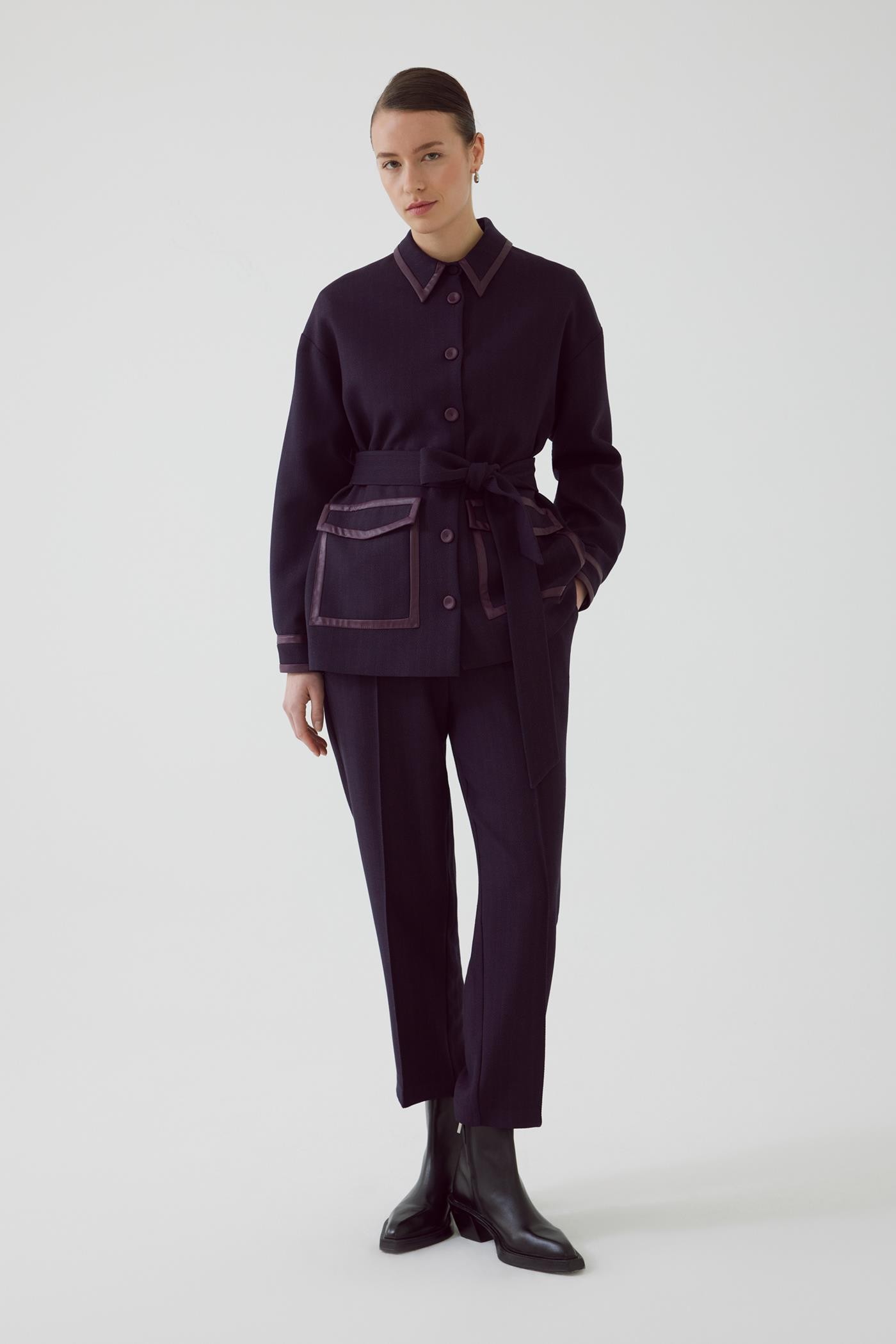 Pocketed Belted Regular Jacket