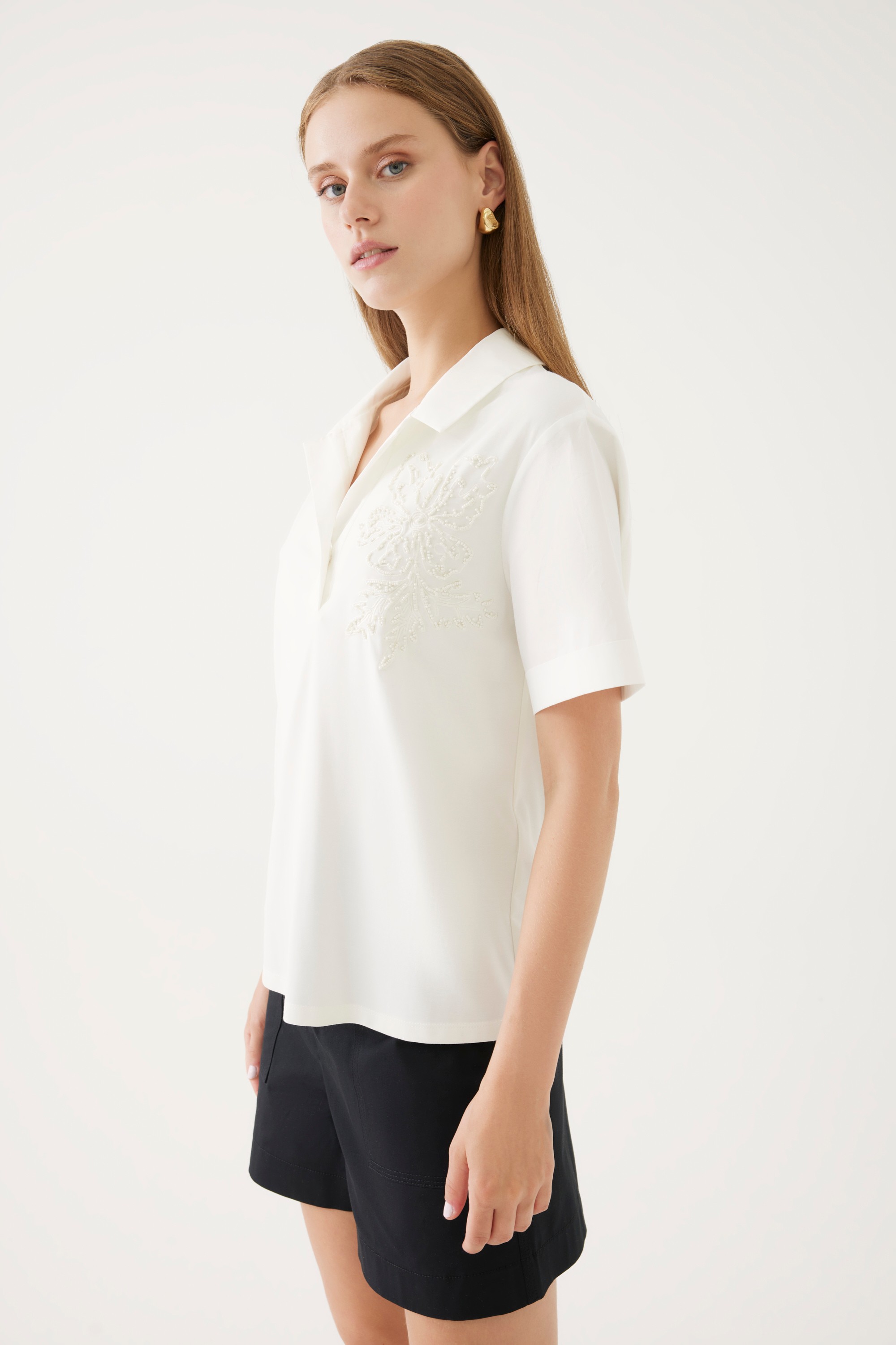 Collared and Cotton T-shirt Model