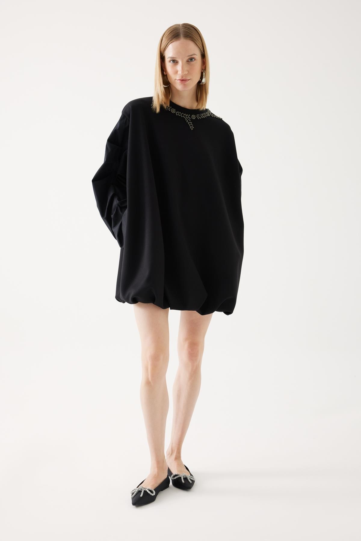 Collar Embroidered Oversize Knit Dress