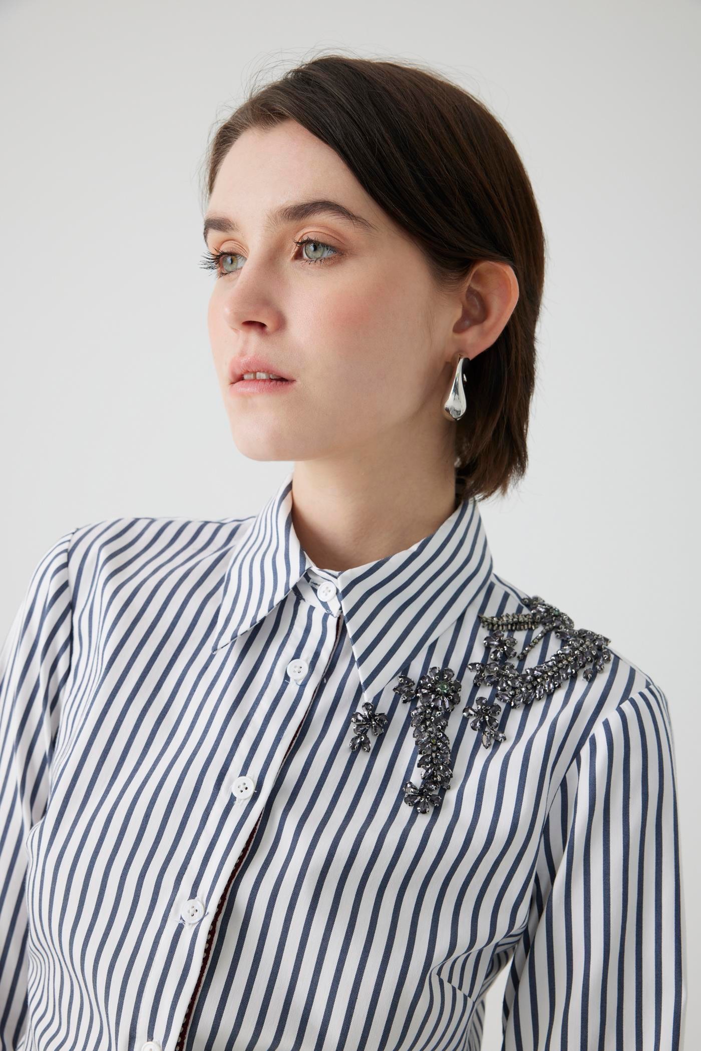 ALBINA SHIRT