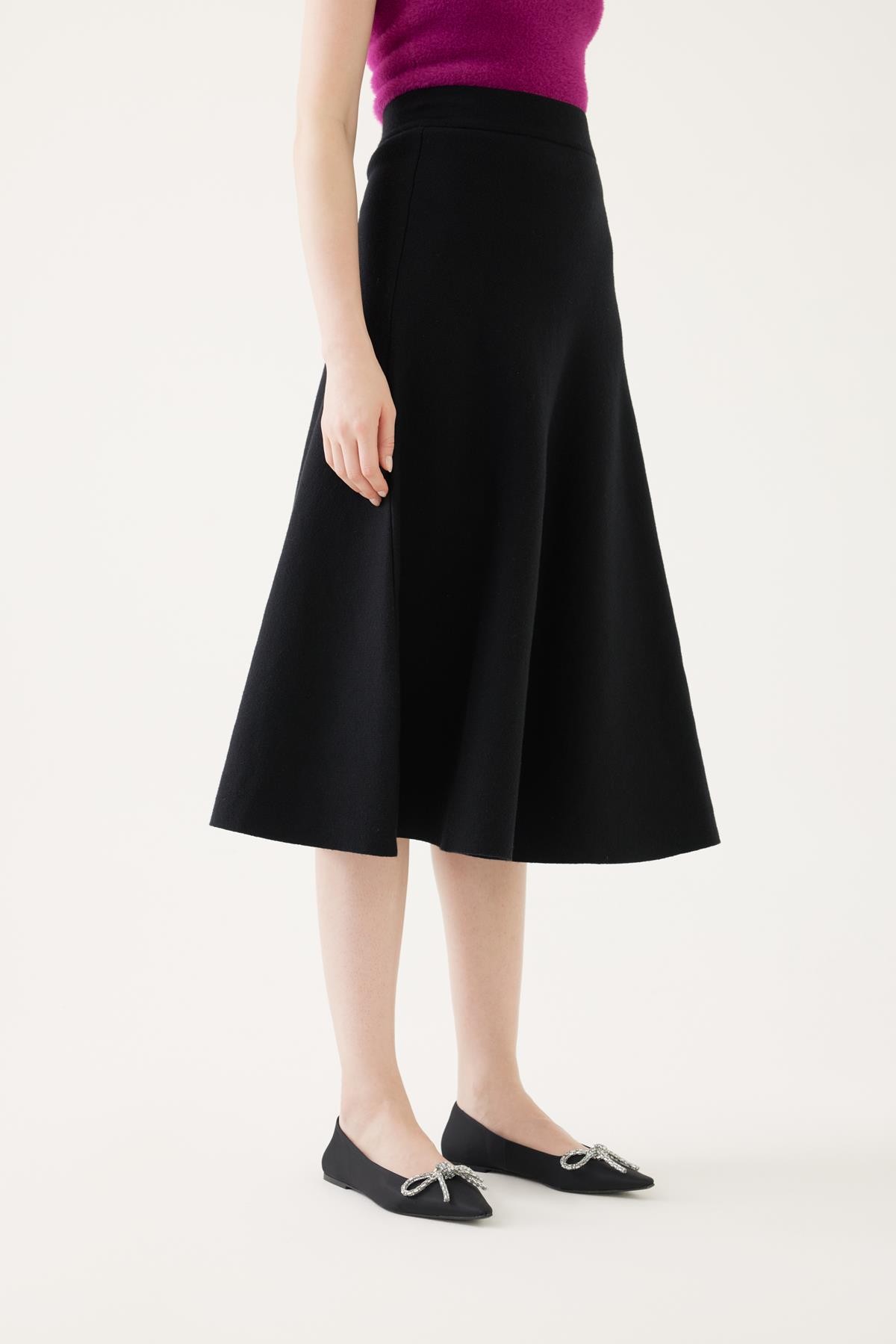 Midi Length Knitwear Skirt