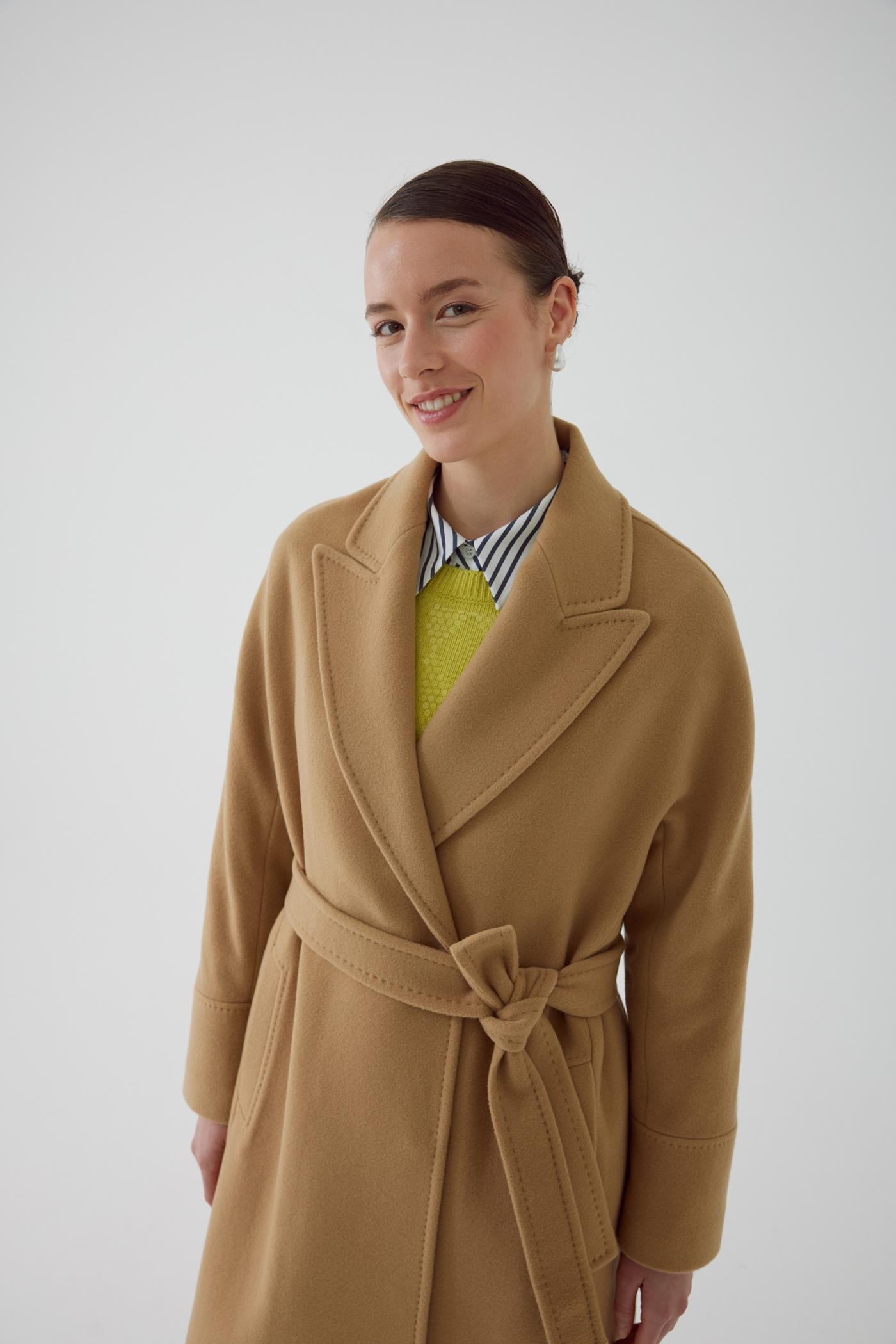 Double-breasted Regular Belted Cashmere Camel Coat