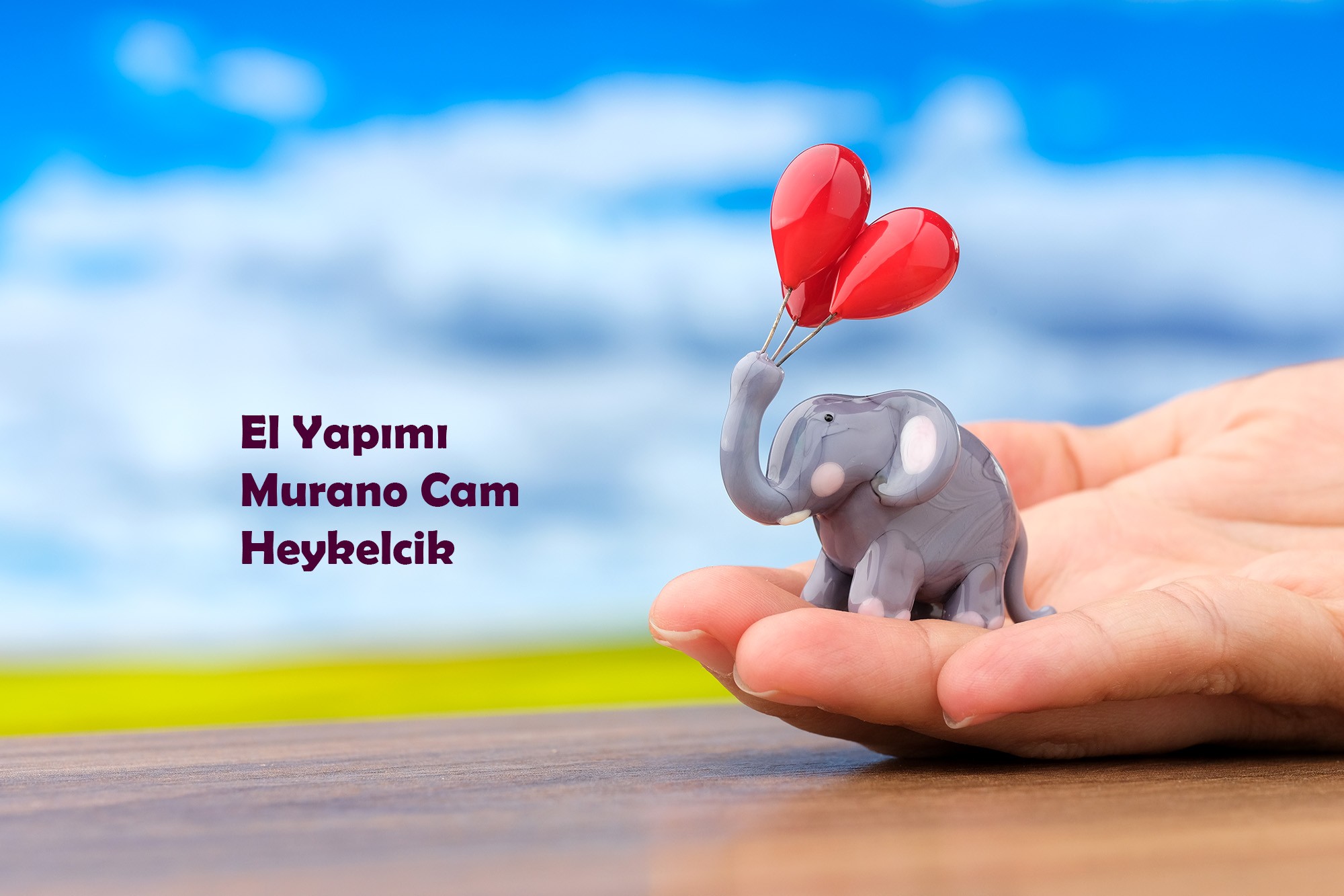 El Yapımı Cam Balonlu Fil Biblosu – Şans ve Sevgi Temalı Dekoratif Obje