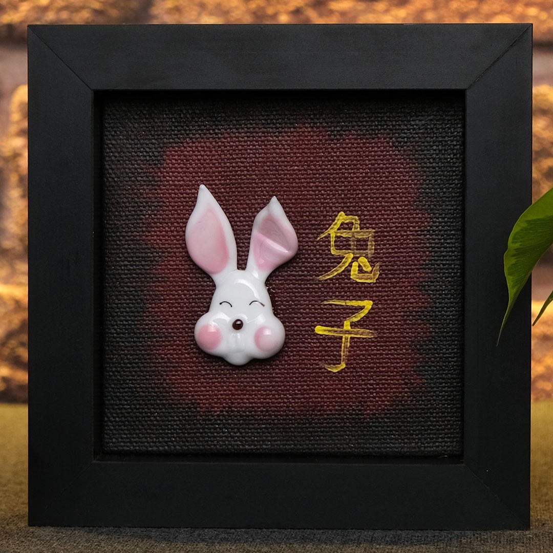 Çin Tavşan Yılı Cam Figürlü Akrilik Tablo