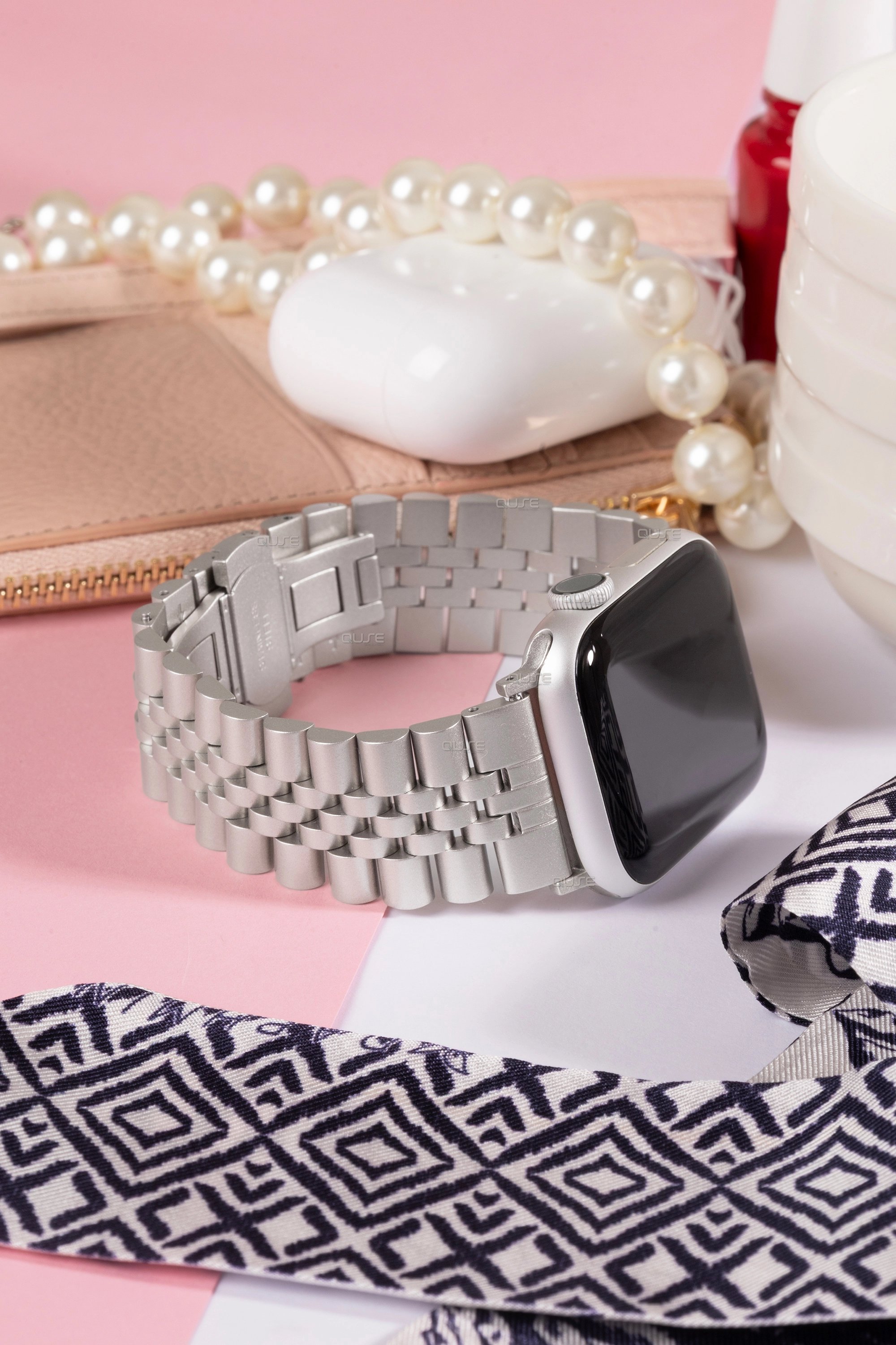 Veloura Classic Serisi - Apple Watch ile Uyumlu Paslanmaz Çelik Kordon