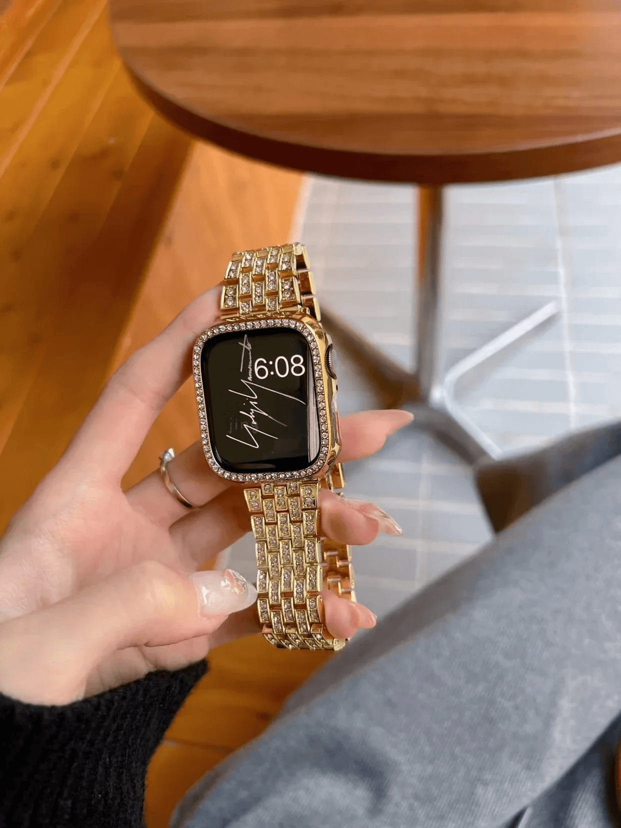 Su Yolu Taşlı Model - Apple Watch ile Uyumlu Çelik Kordon