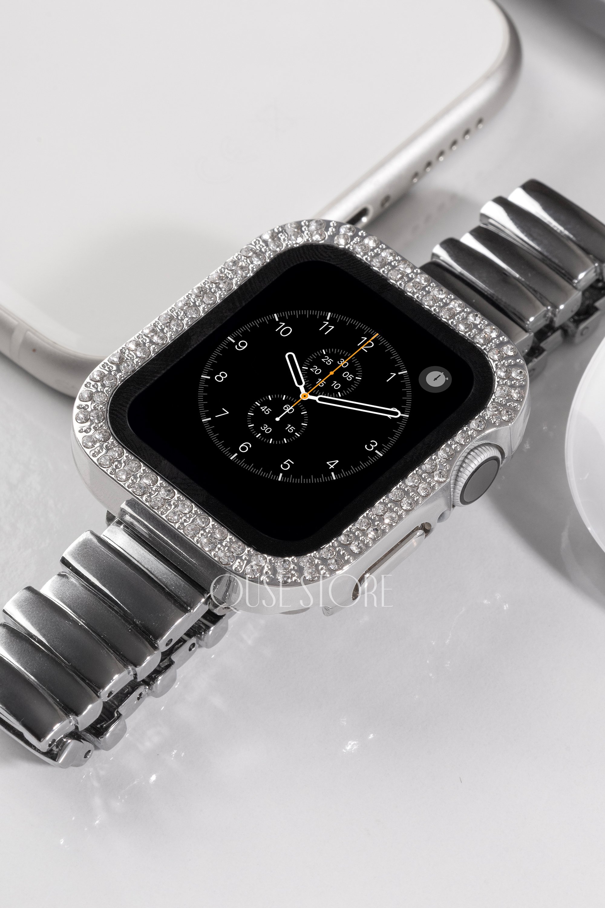 Apple Watch Uyumlu Kasa ve Ekran Koruyucu Kılıf – Gümüş | Taşlı Model