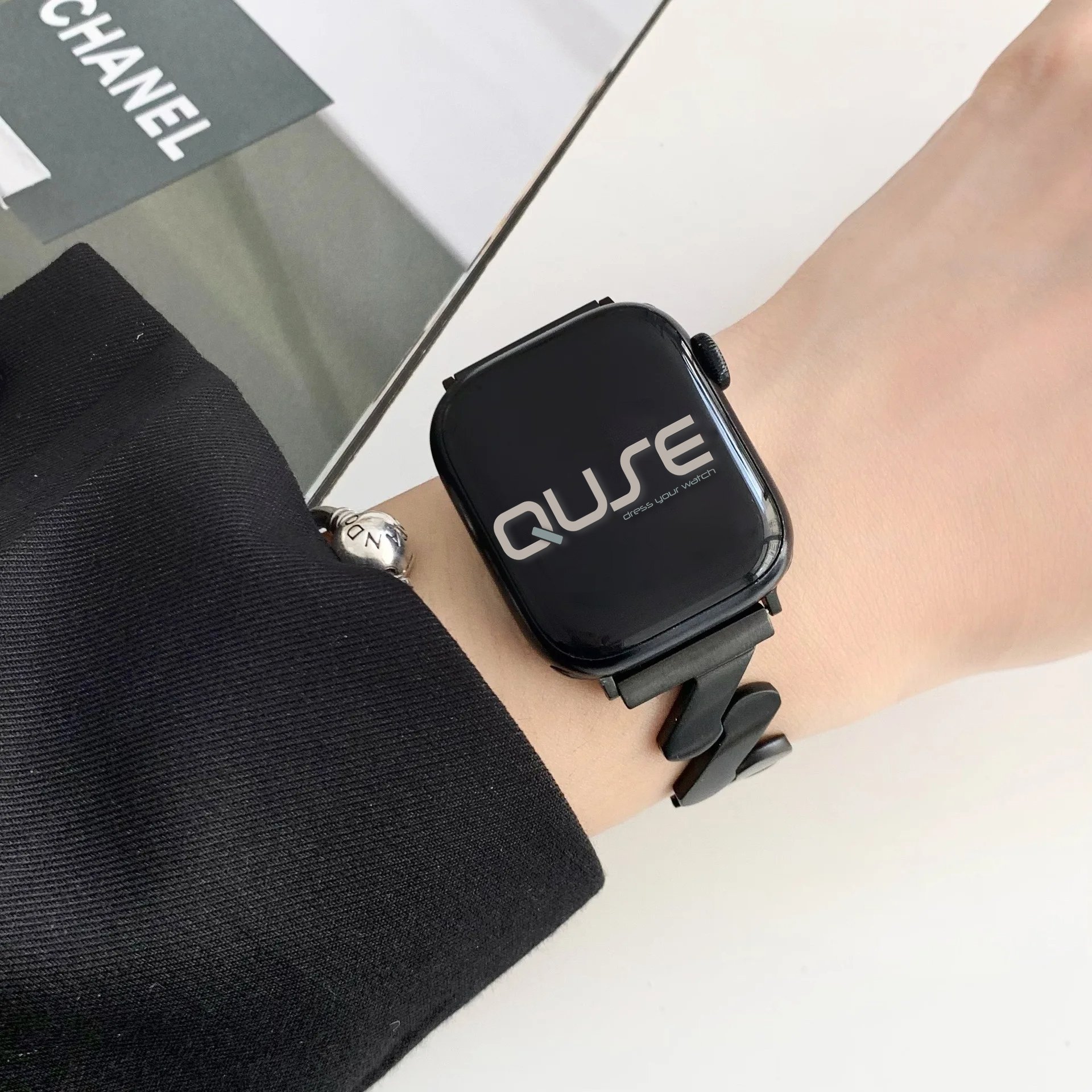 Infinity Link Serisi - Apple Watch ile Uyumlu Zikzak Çelik Kordon