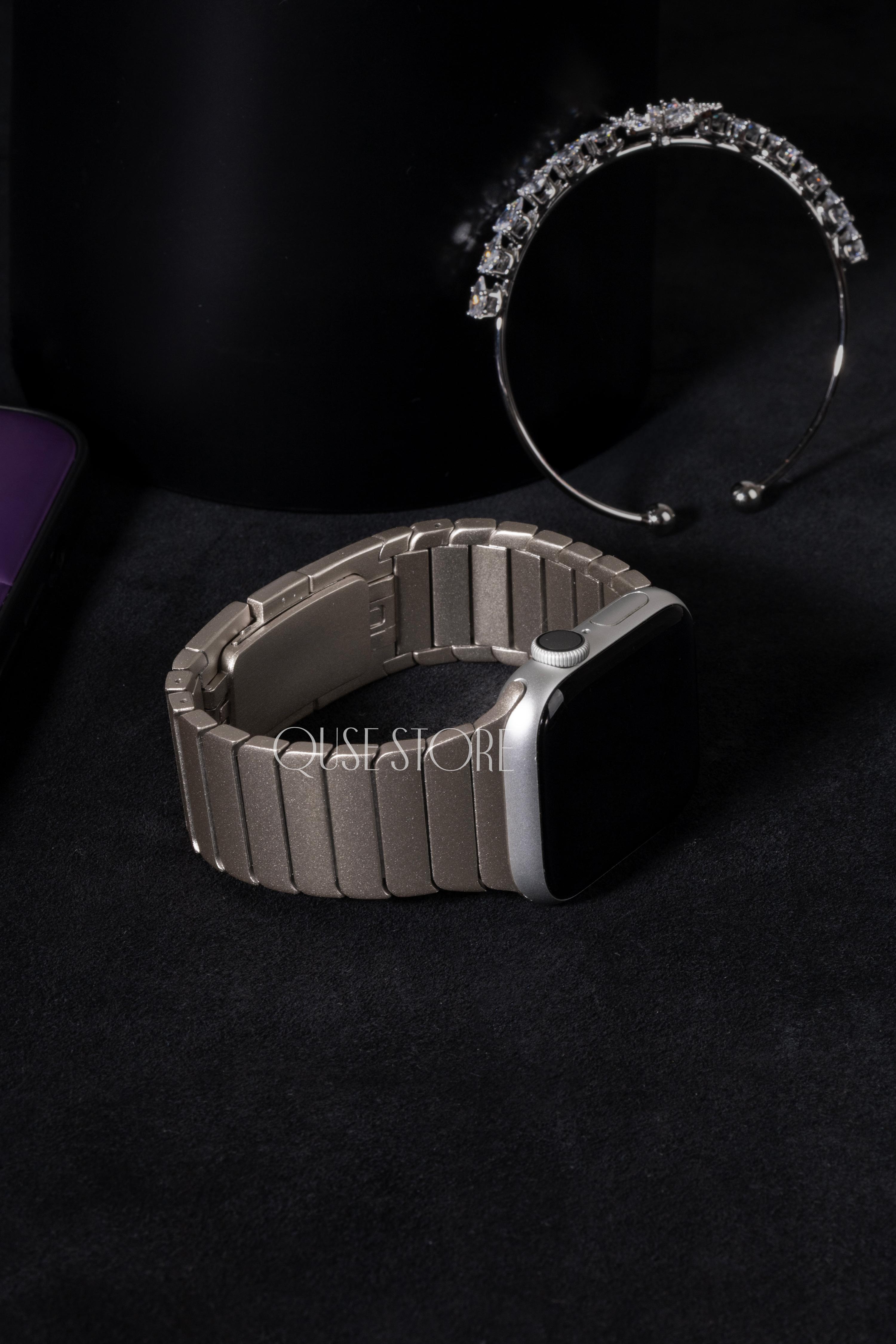 Baklalı Bilezik Serisi - Apple Watch ile Uyumlu Paslanmaz Çelik Kordon