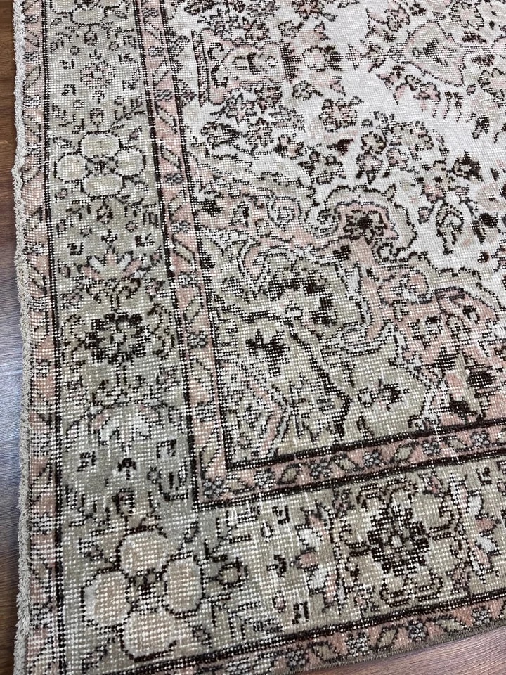 BUGO CONCEPT el dokuma vintage traşlanmış halı 175x285