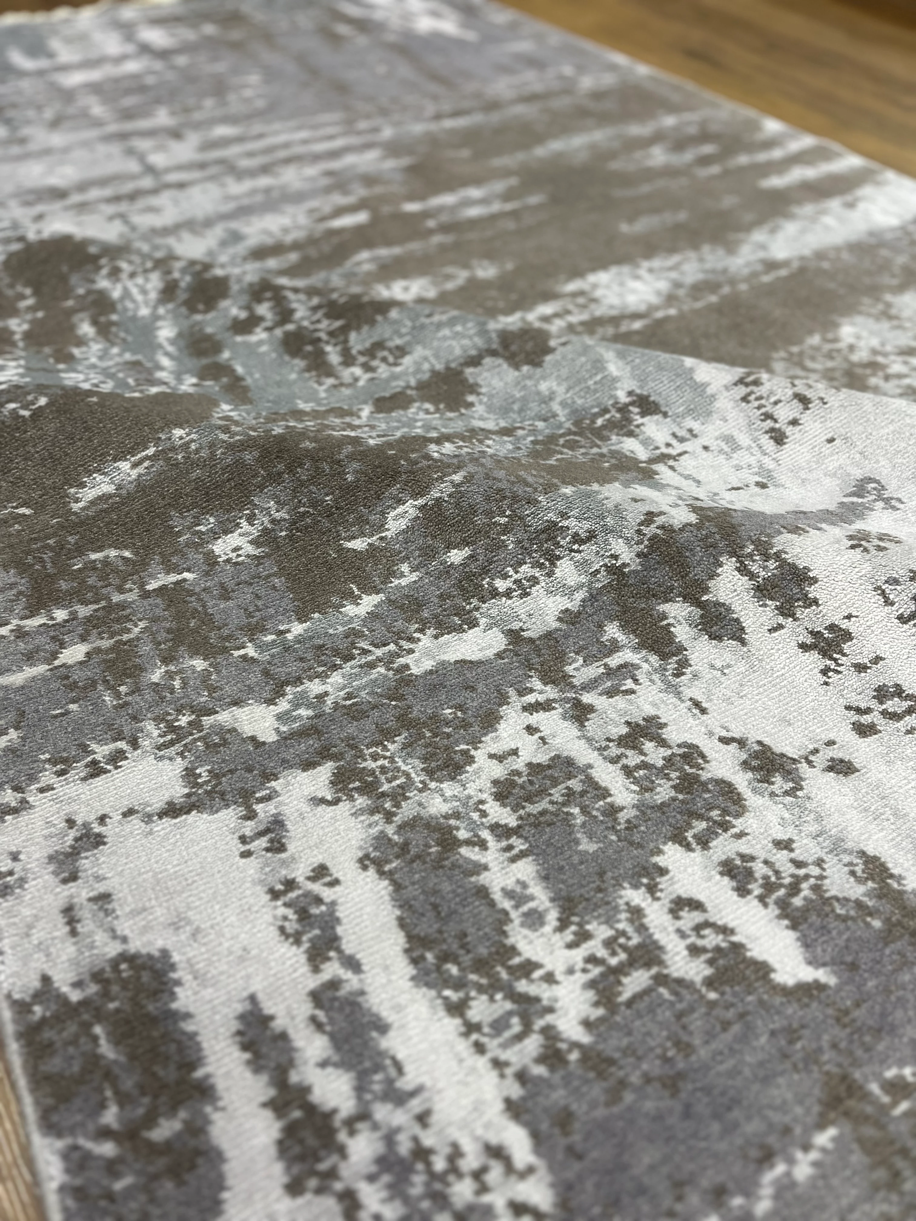 ÖZEL TEZGAH 08 GREY El Emeği ile Özel Tezgahlarda Üretilen Yün Viskon Salon Halısı 160X230