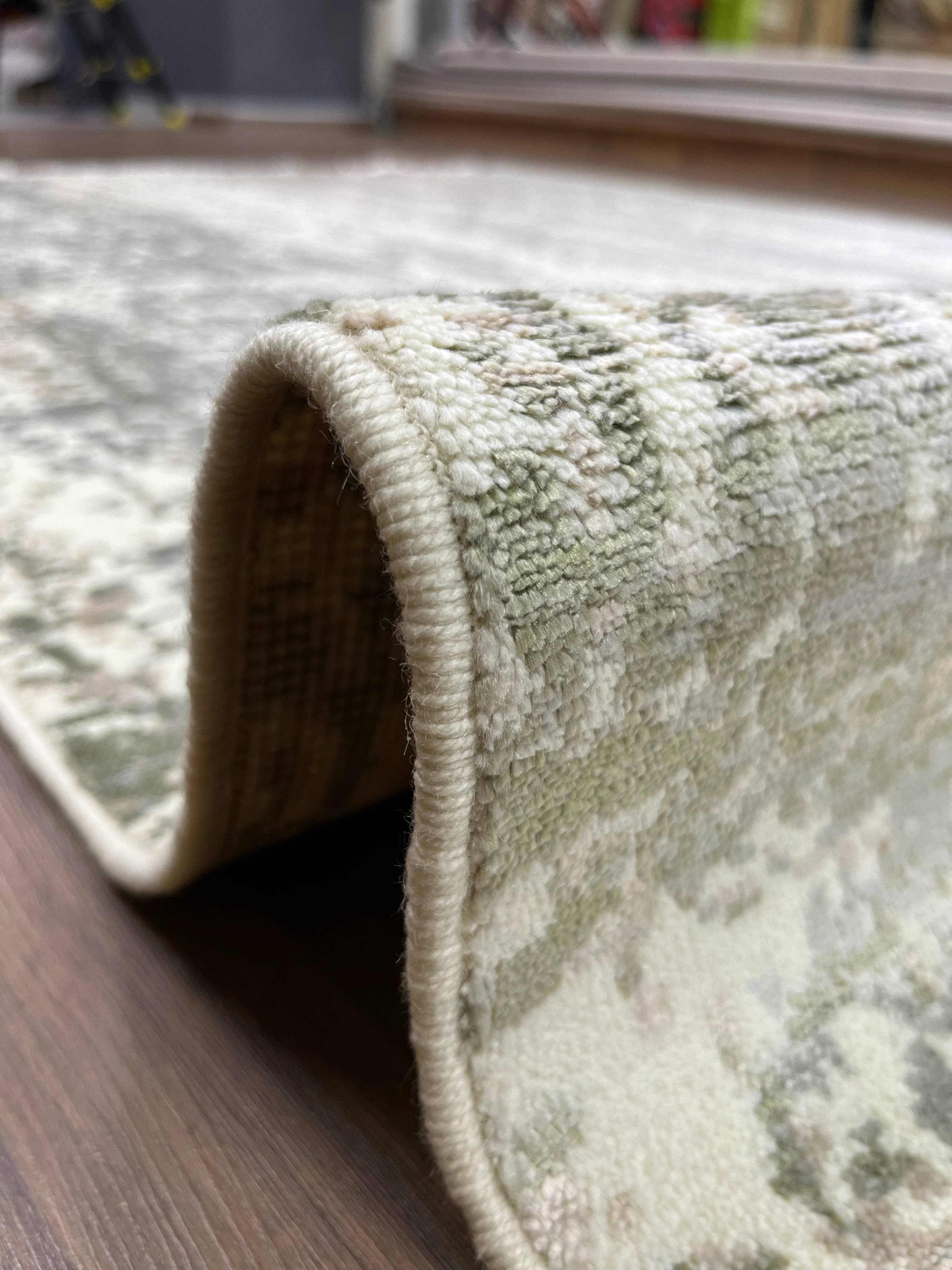 ÖZEL TEZGAH 07 OPTİK PETROL Emeği ile Özel Tezgahlarda Üretilen Yün Viskon Salon Halısı 160X230 - 160 x 230