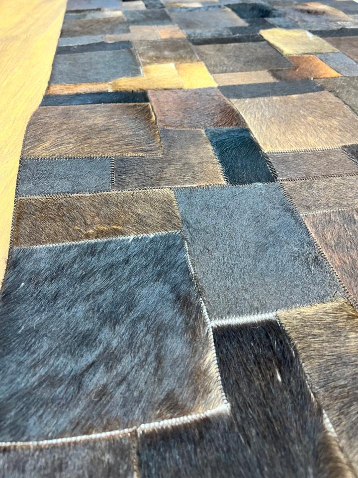 BÜYÜK PARÇALI DANA DERİSİ PATCHWORK HALI 80x140