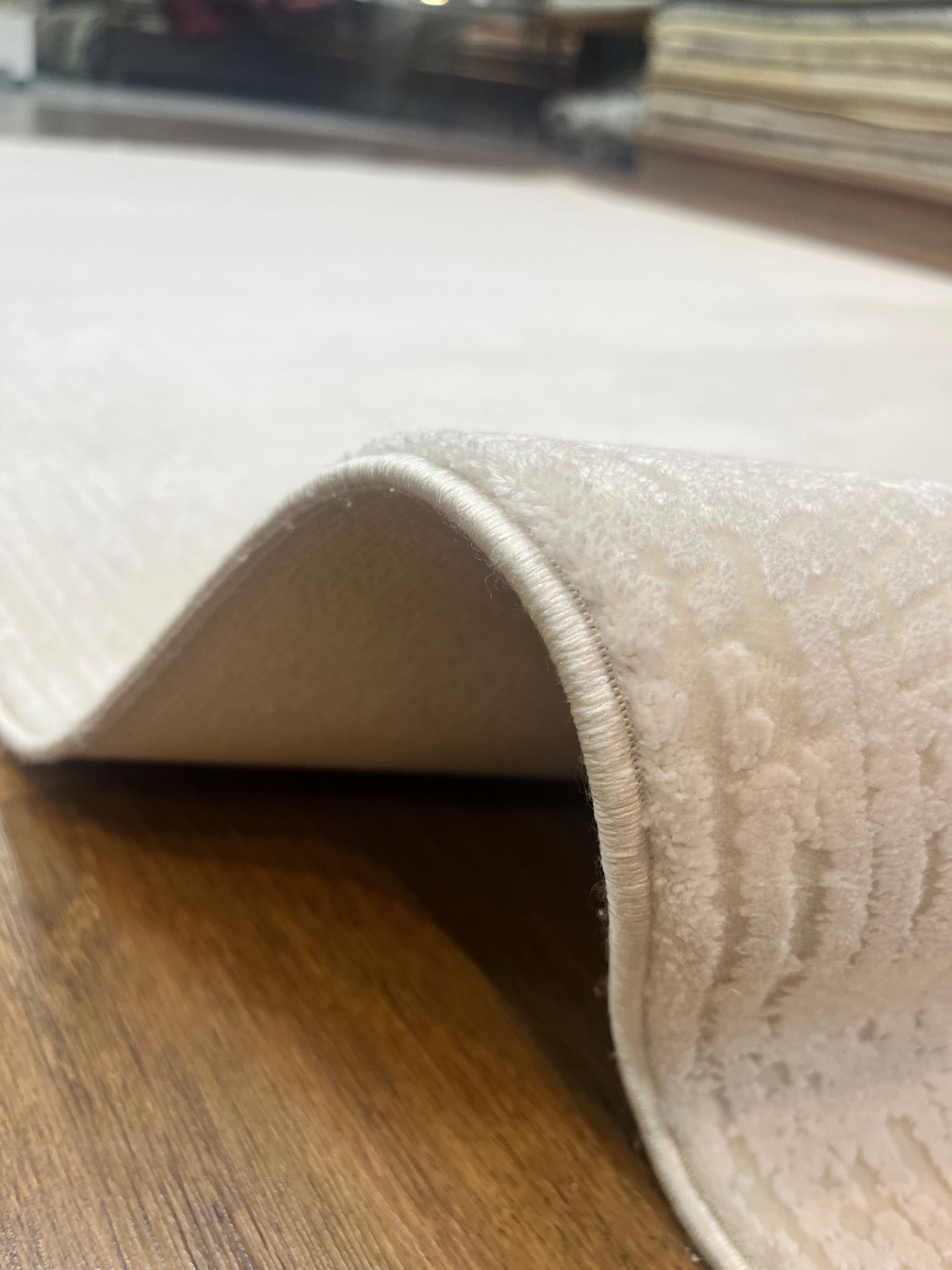 BUGO CONCEPT VİSKON CREAM MAKİNA HALISI 160x230