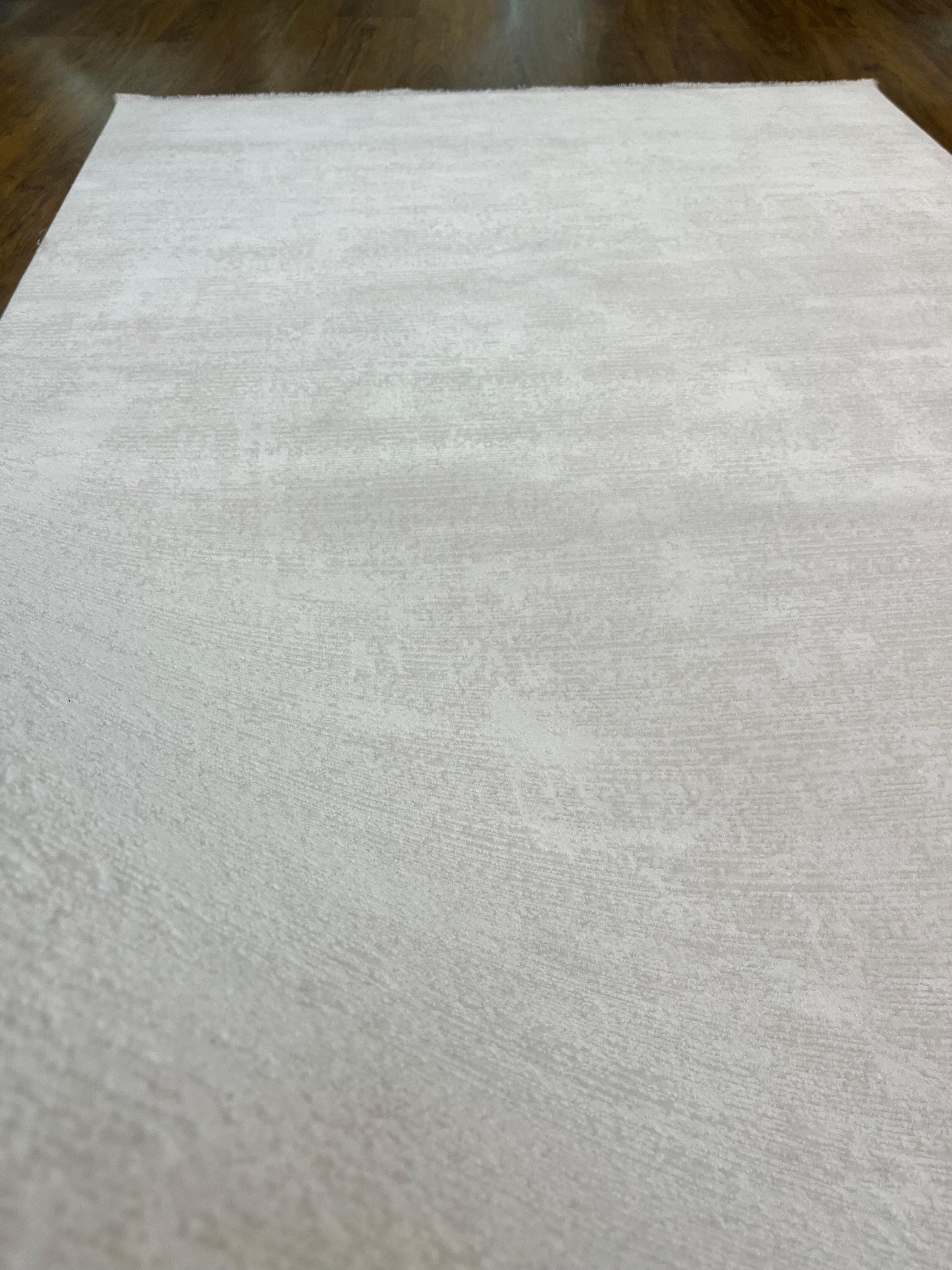 BUGO CONCEPT POLYESTER CREAM MAKİNA HALISI 160x230