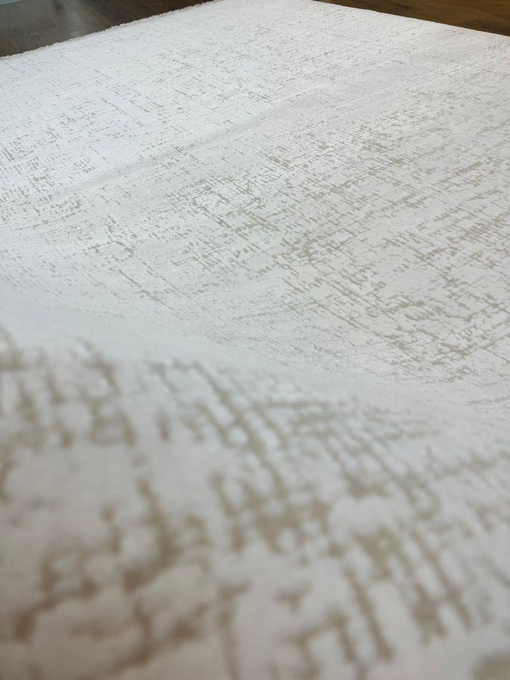 BUGO CONCEPT AKRİLİK KREM MAKİNA HALISI 160x230