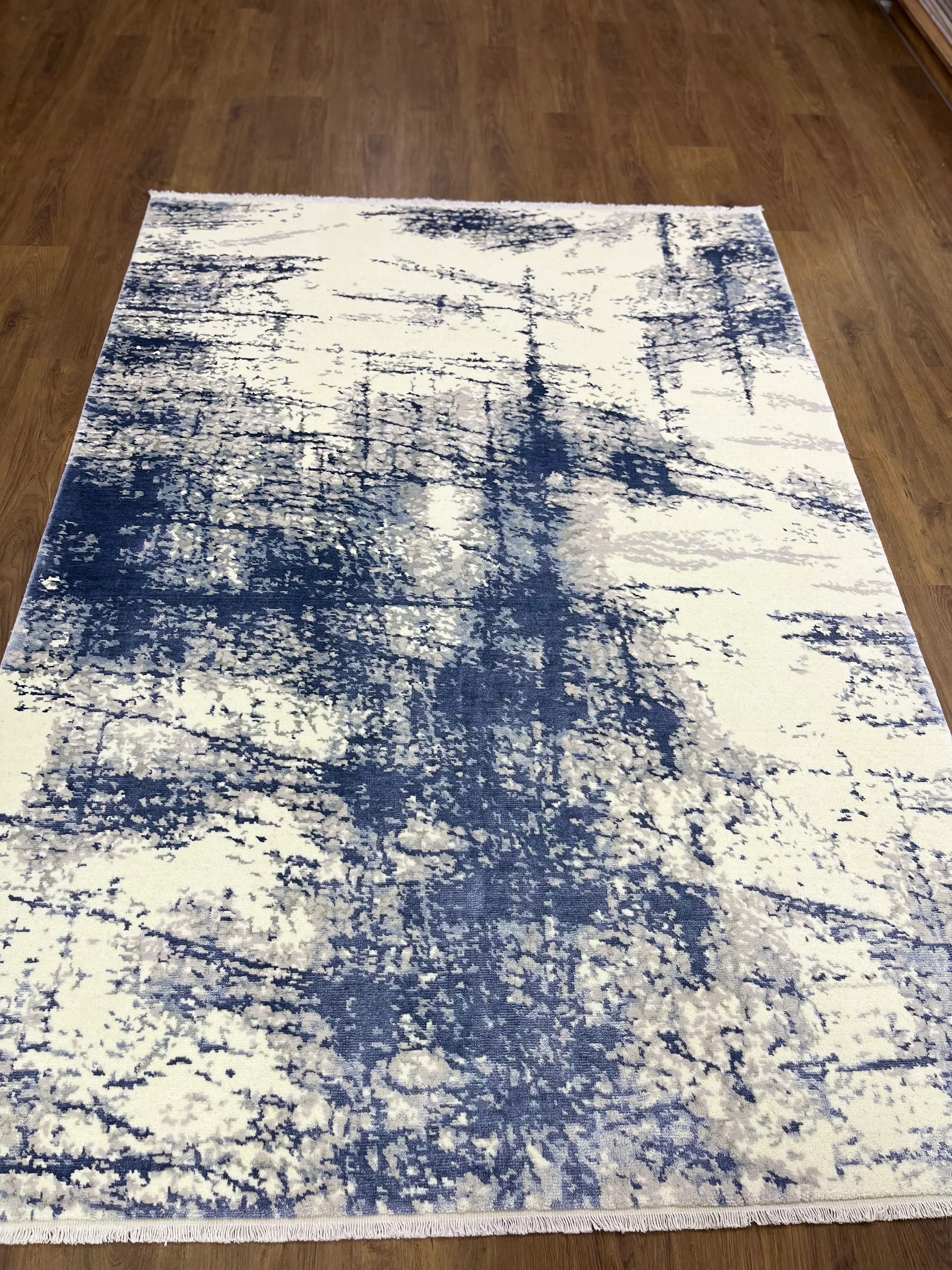 ÖZEL TEZGAH 06 OPTİK BLUE El Emeği ile Özel Tezgahlarda Üretilen Yün Viskon Salon Halısı 160X230