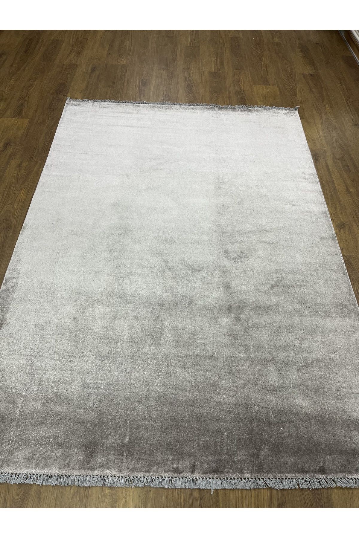 Grey Antrasit Parlak Natural Viskon Salon Halısı 160x230